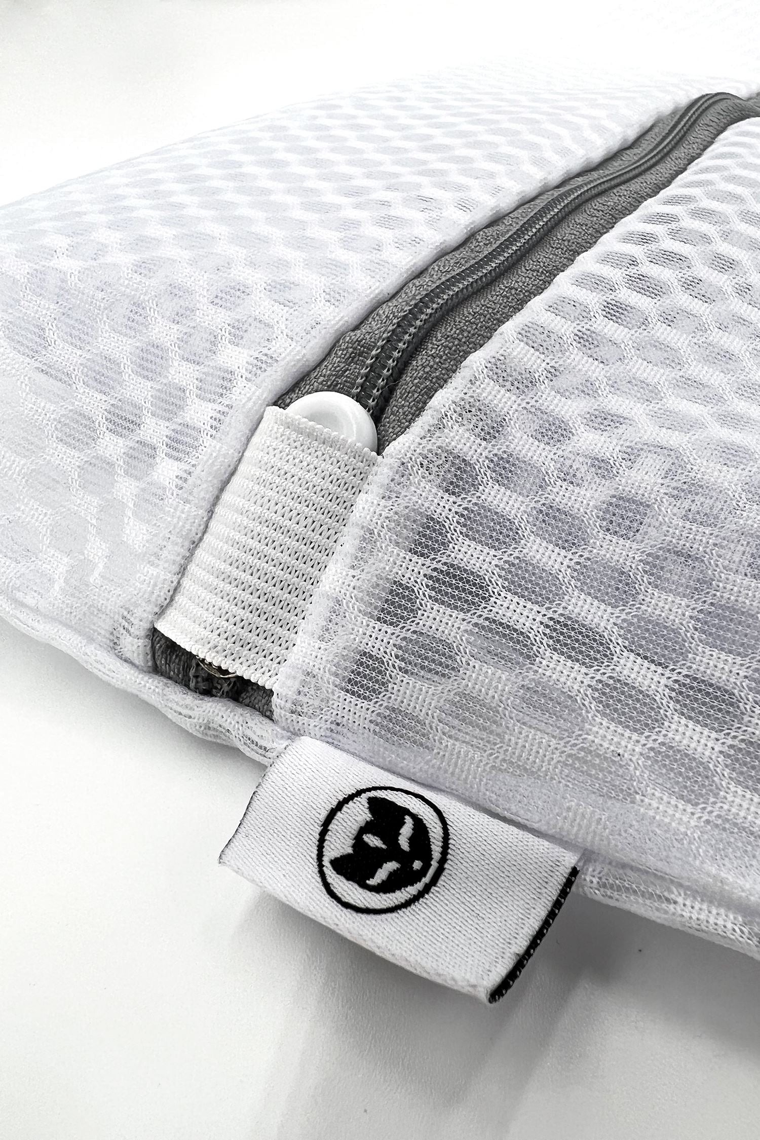 Set of 2 Garment Preserving Laundry Bags、mySite、gigharbornorthrealestate