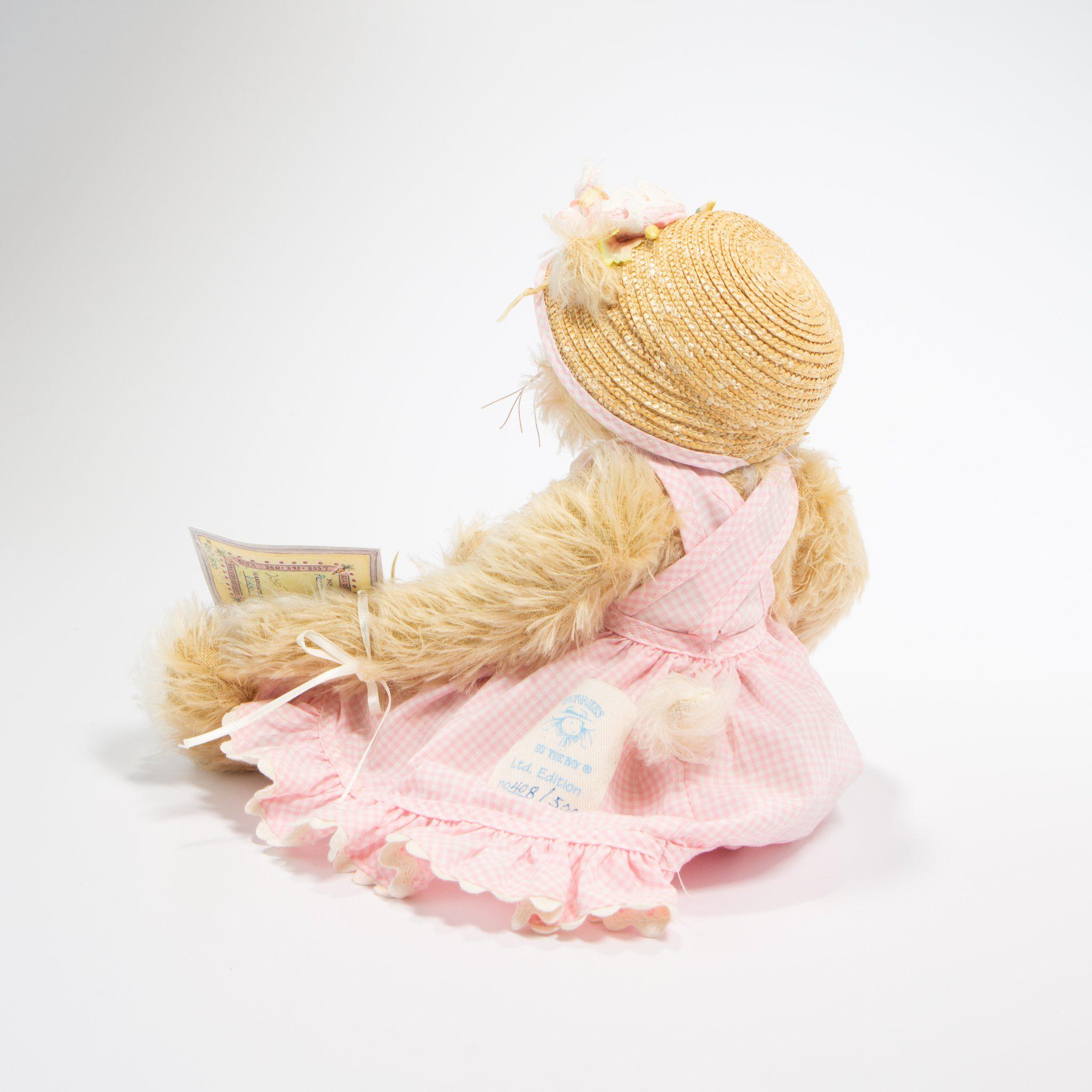 RETIRED - Hutch Studio Original - Penne Picnic Kitty Cat - One of A Kind、mySite、g9winljtr