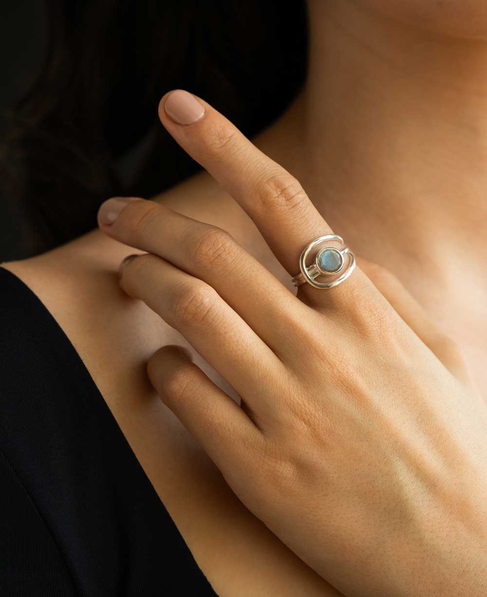 Shimmering Labradorite Sterling Silver Loop Ring、mySite、topwebapps