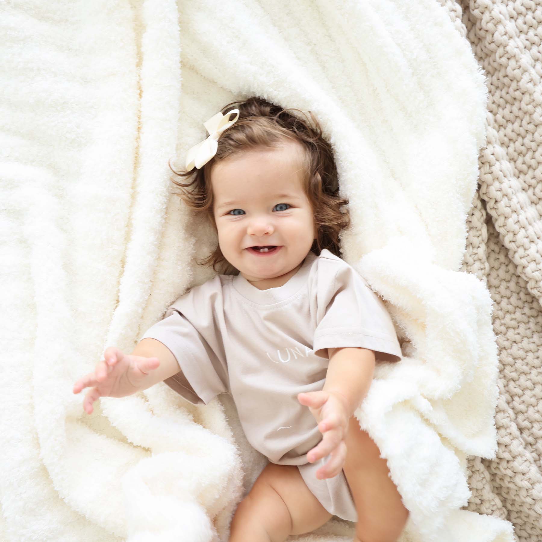 CuddleLane™ Luxe Blankets | Ivory、mySite、layawaytickets