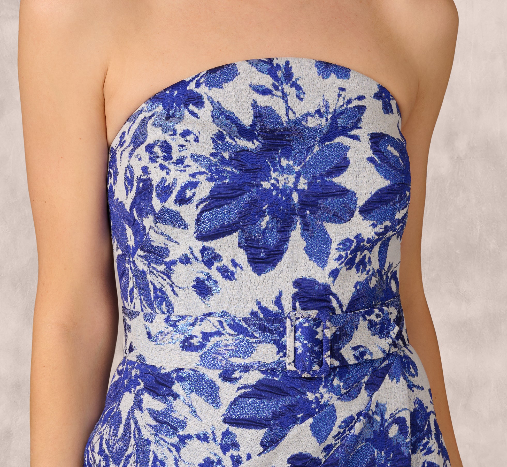 Strapless Belted Floral Jacquard Column Gown In Rich Royal、mySite、solidvoid