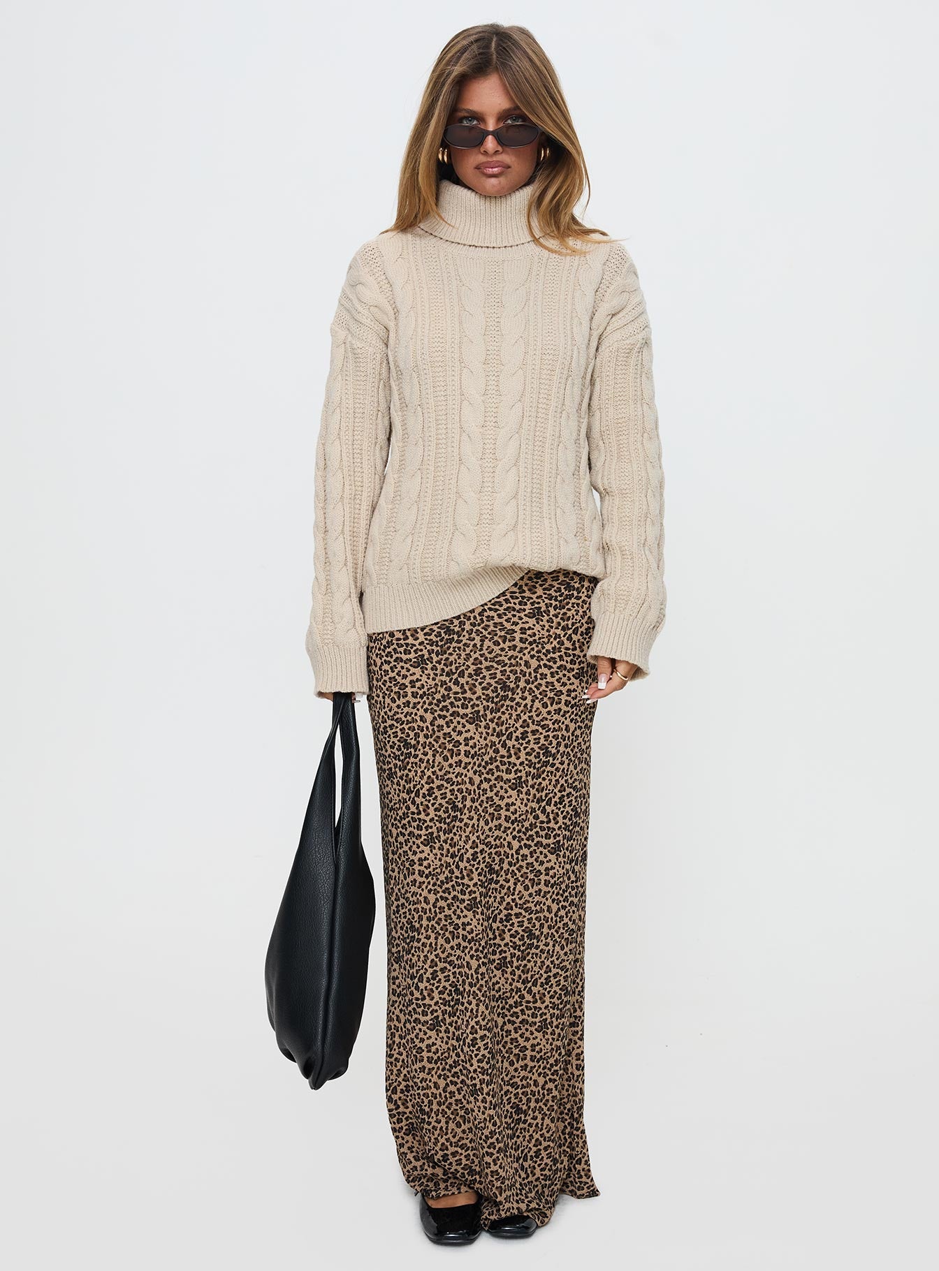Bryden Turtleneck Cable Knit Sweater Beige、mySite、solidvoid