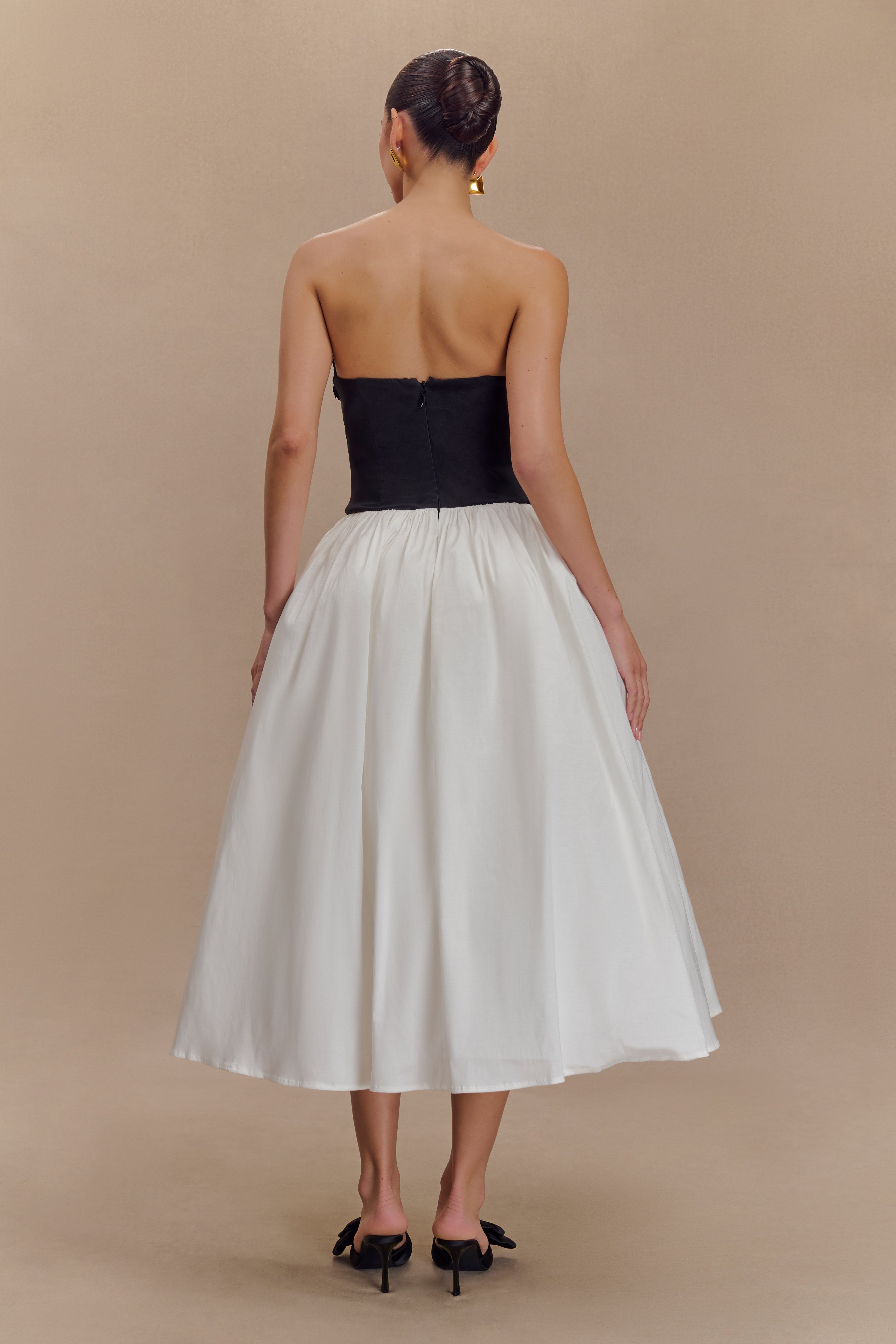 Elyssa Embroidered Contrast Midi Dress - Black/White、mySite、solidvoid