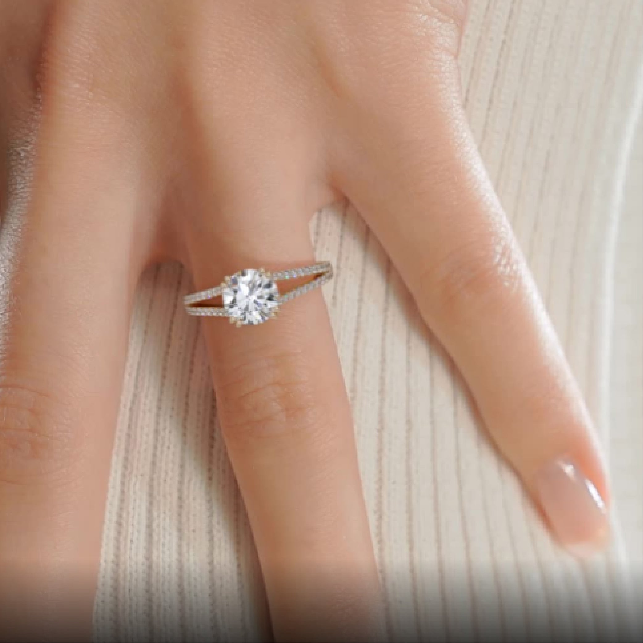 Evelyn Diamond Engagement Ring -18K Yellow Gold、mySite、hinf8tx79