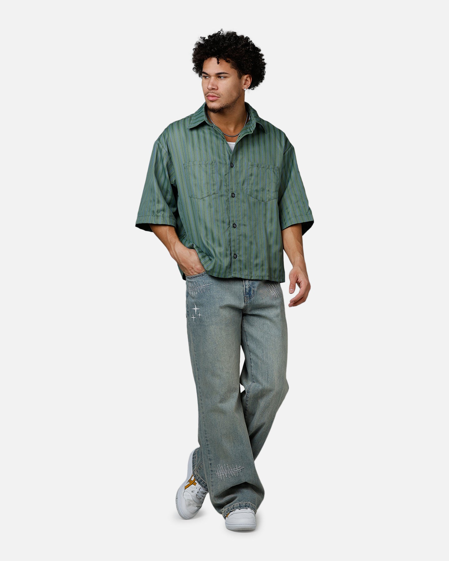 {product_title} - {shop_name}