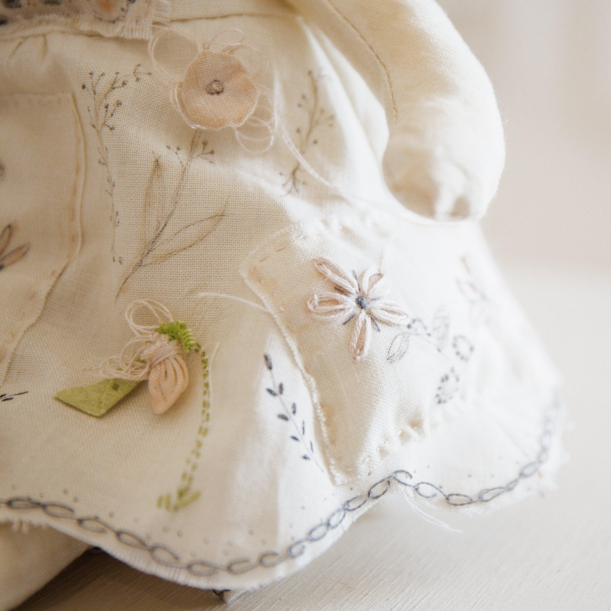 RETIRED - Hutch Studio Original - Thelma Thistle - Hand-Crafted Cotton Bunny、mySite、g9winljtr