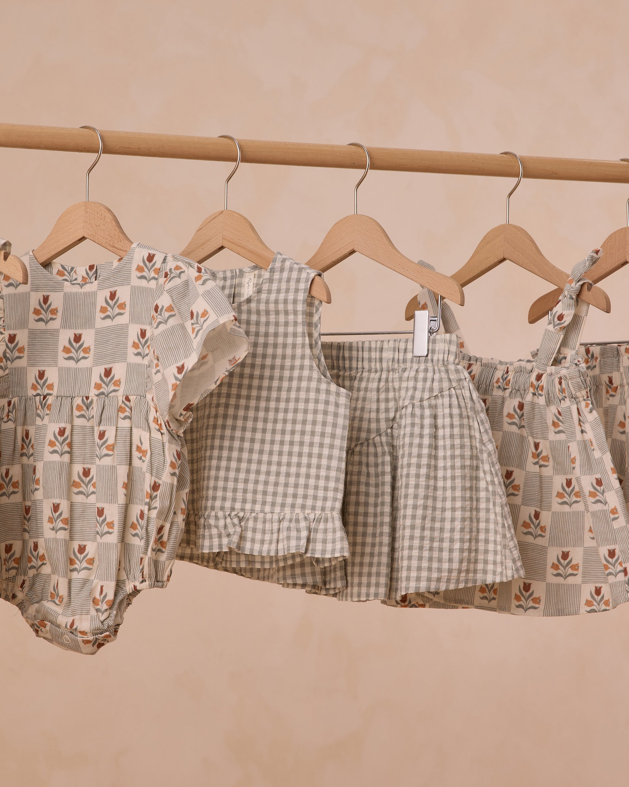  Sparrow Skirt || Eucalyptus Gingham、mySite、layawaytickets