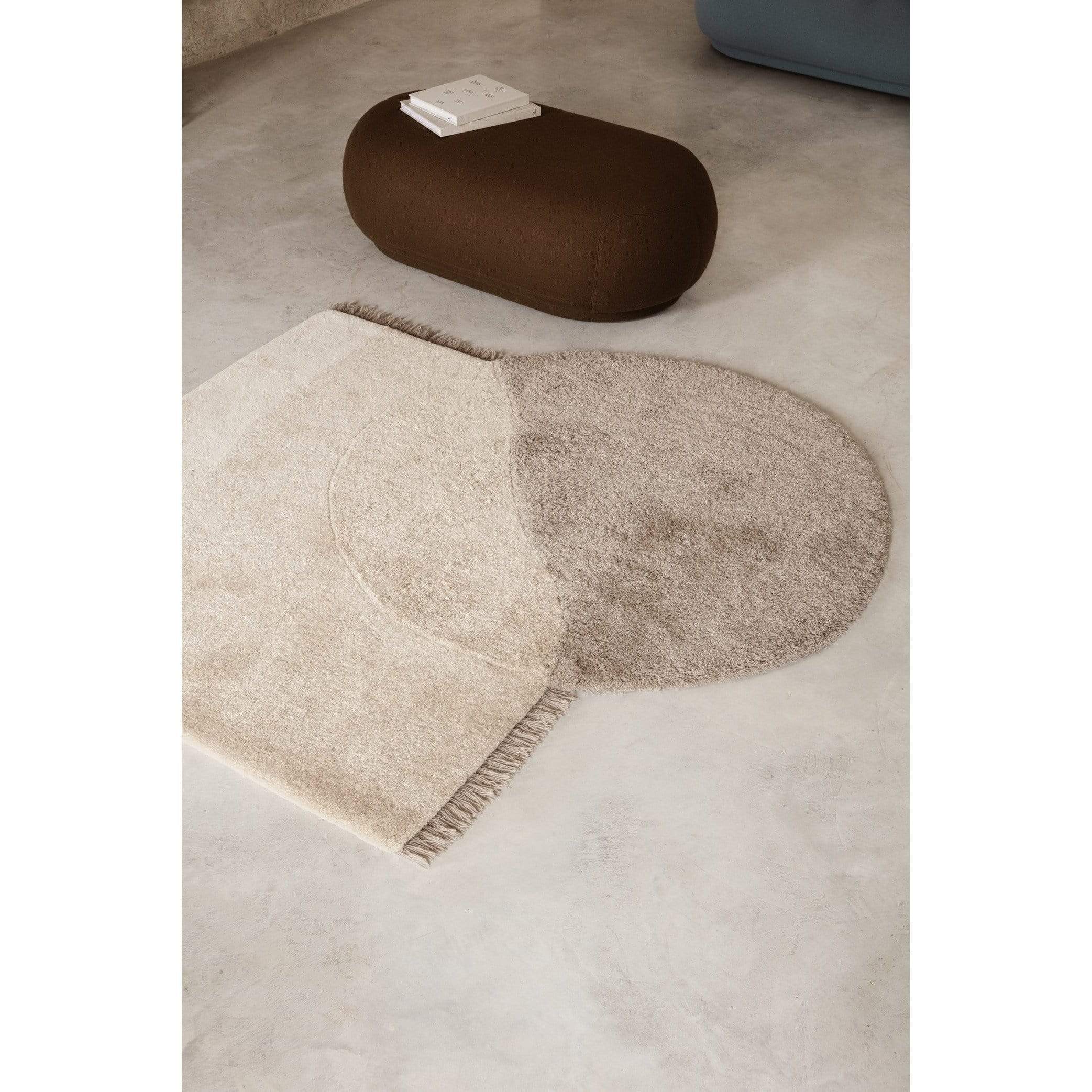 View Tufted Rug Beige、mySite、gigharbornorthrealestate