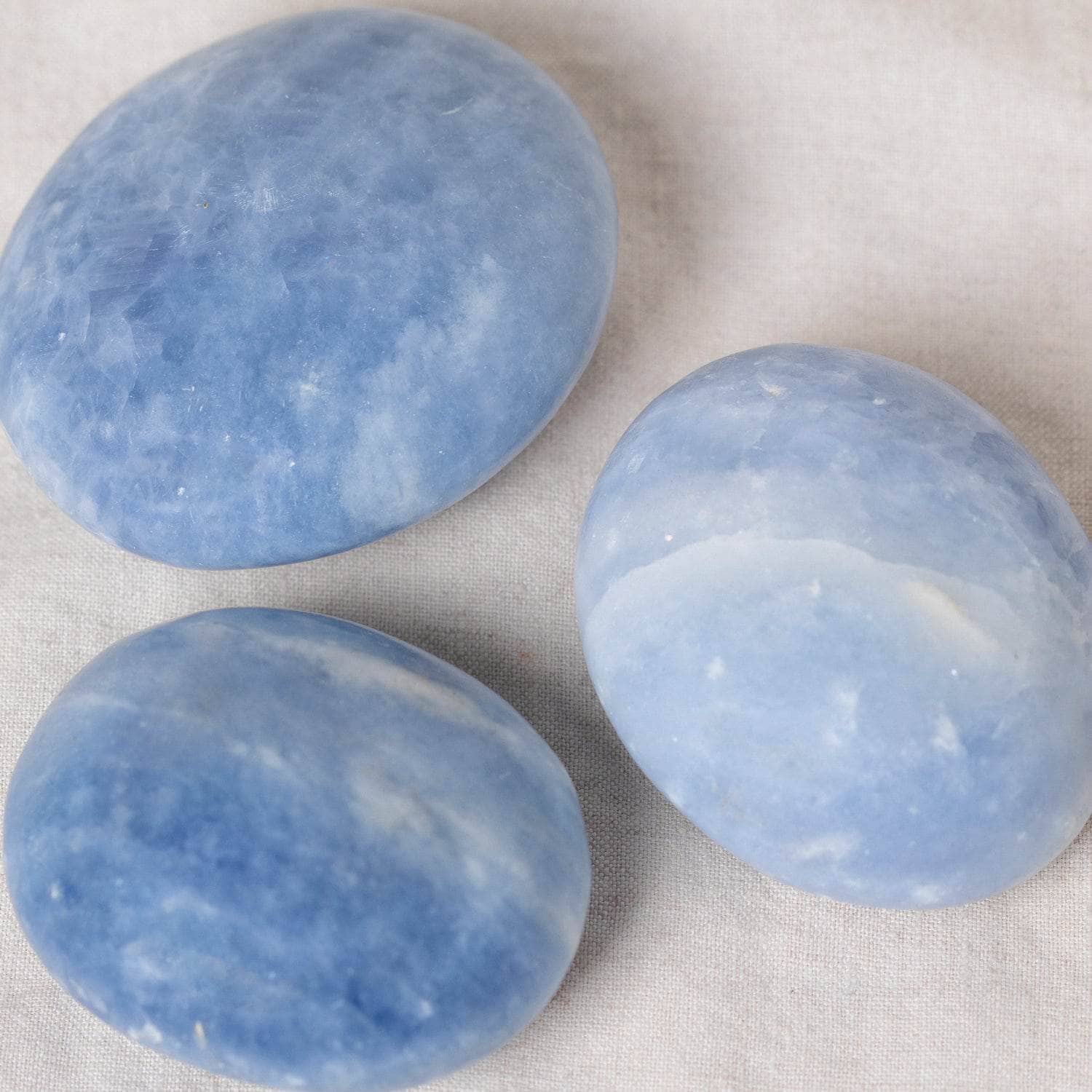 Blue Calcite Palm Stones - AAA Premium Quality、mySite、hinf8tx79