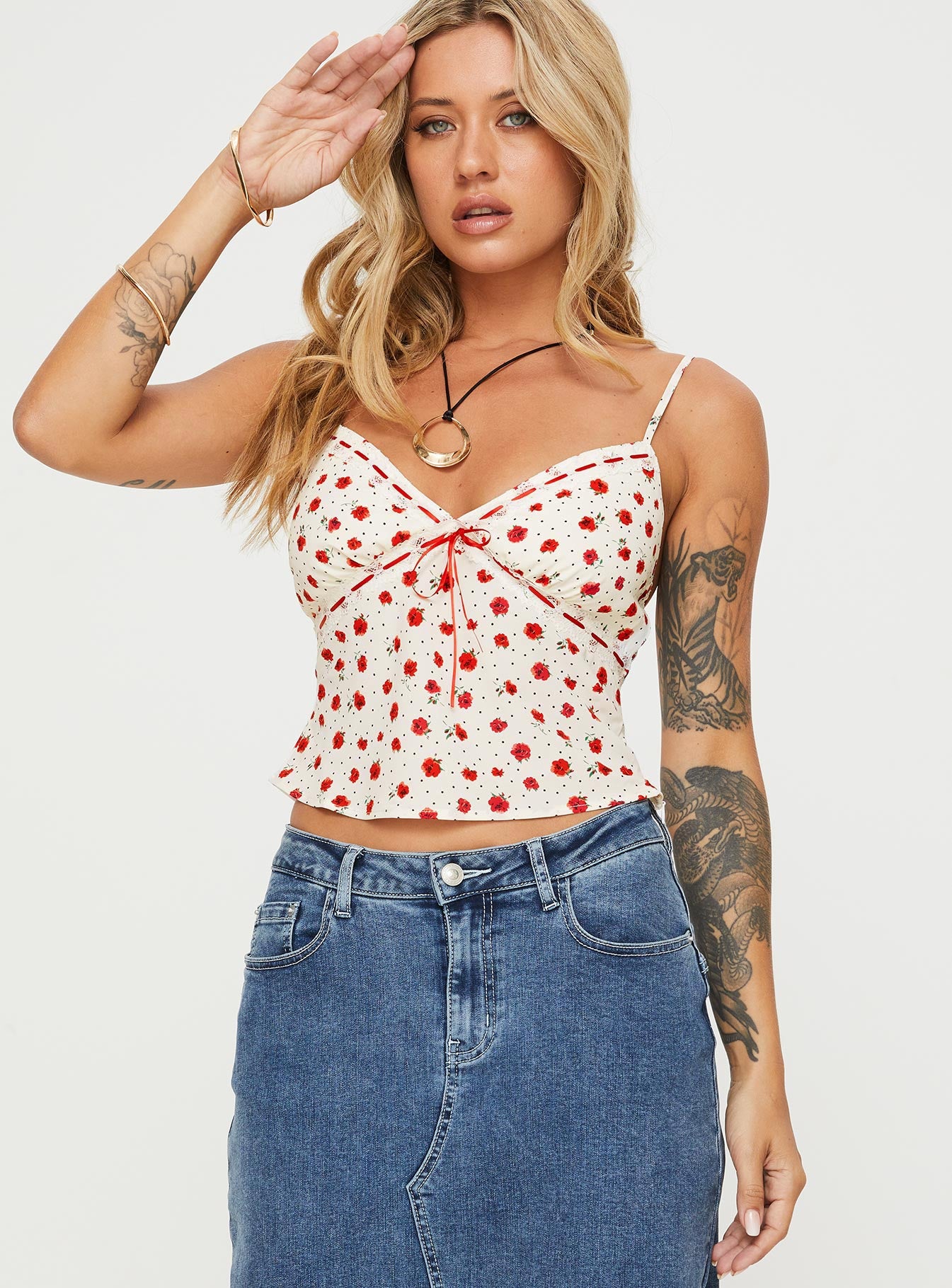 Fondar Top White、mySite、solidvoid