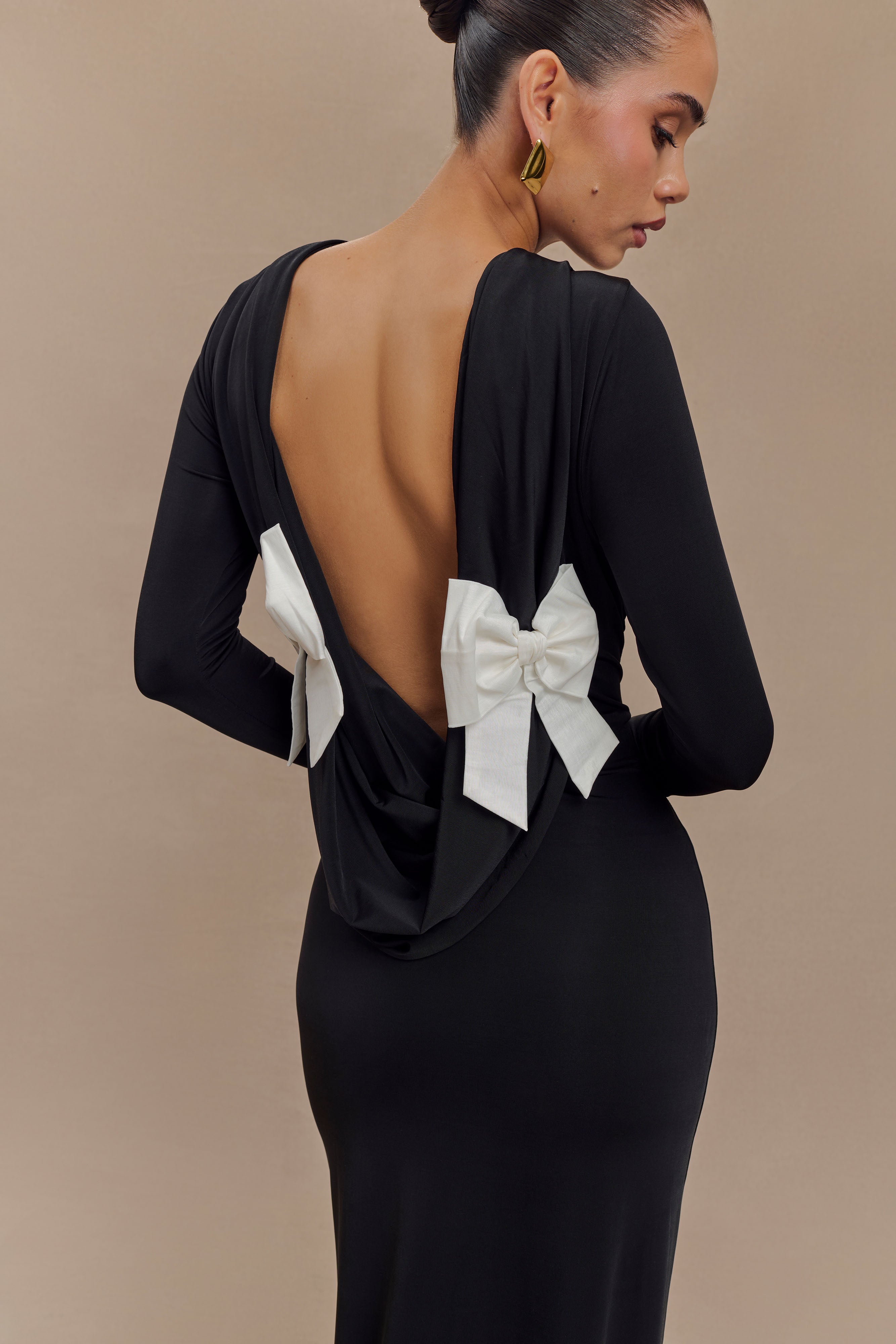 Bennett Slinky Long Sleeve Maxi Dress - Black/White、mySite、solidvoid