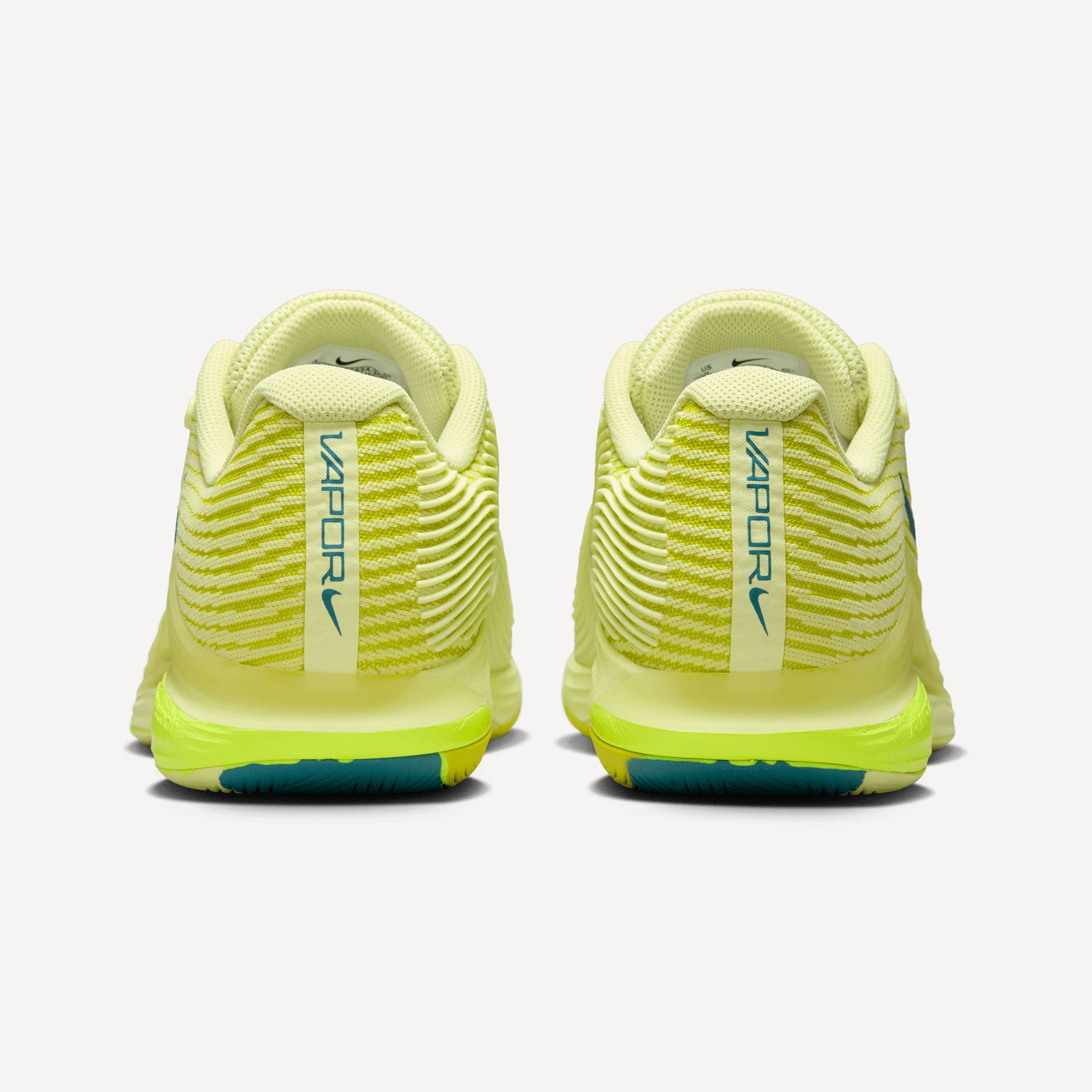 Nike Vapor 12 PRM Women's Hard Court Tennis Shoes