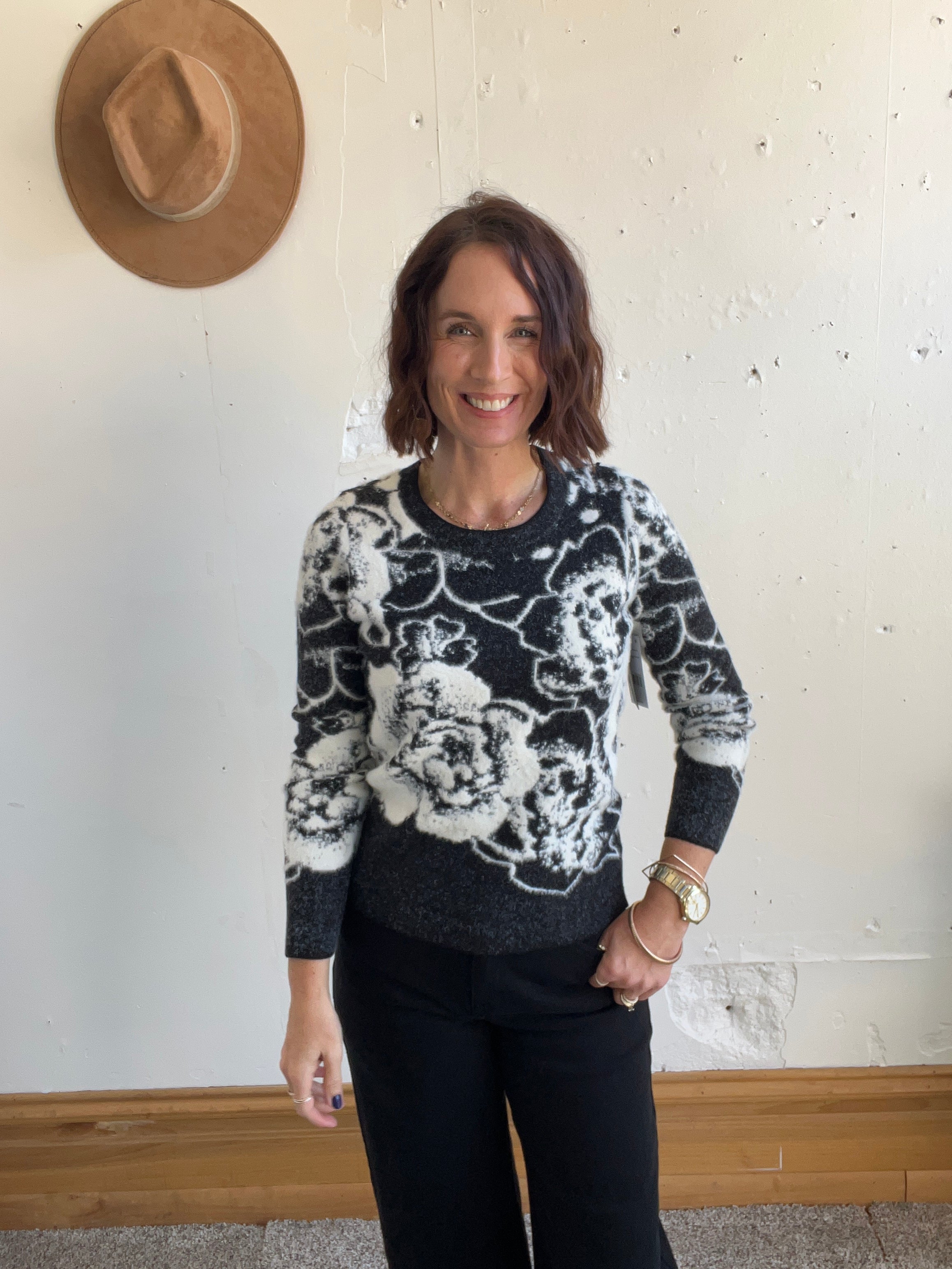 Liverpool Crew Neck Floral Sweater、mySite、garagedoors4me