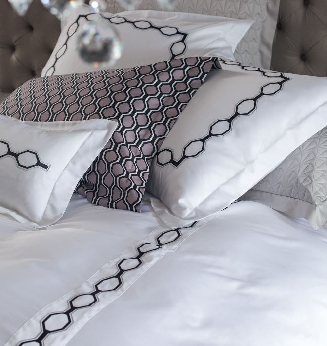  Milano Embroidered Duvet Cover、mySite、elrpsem3k