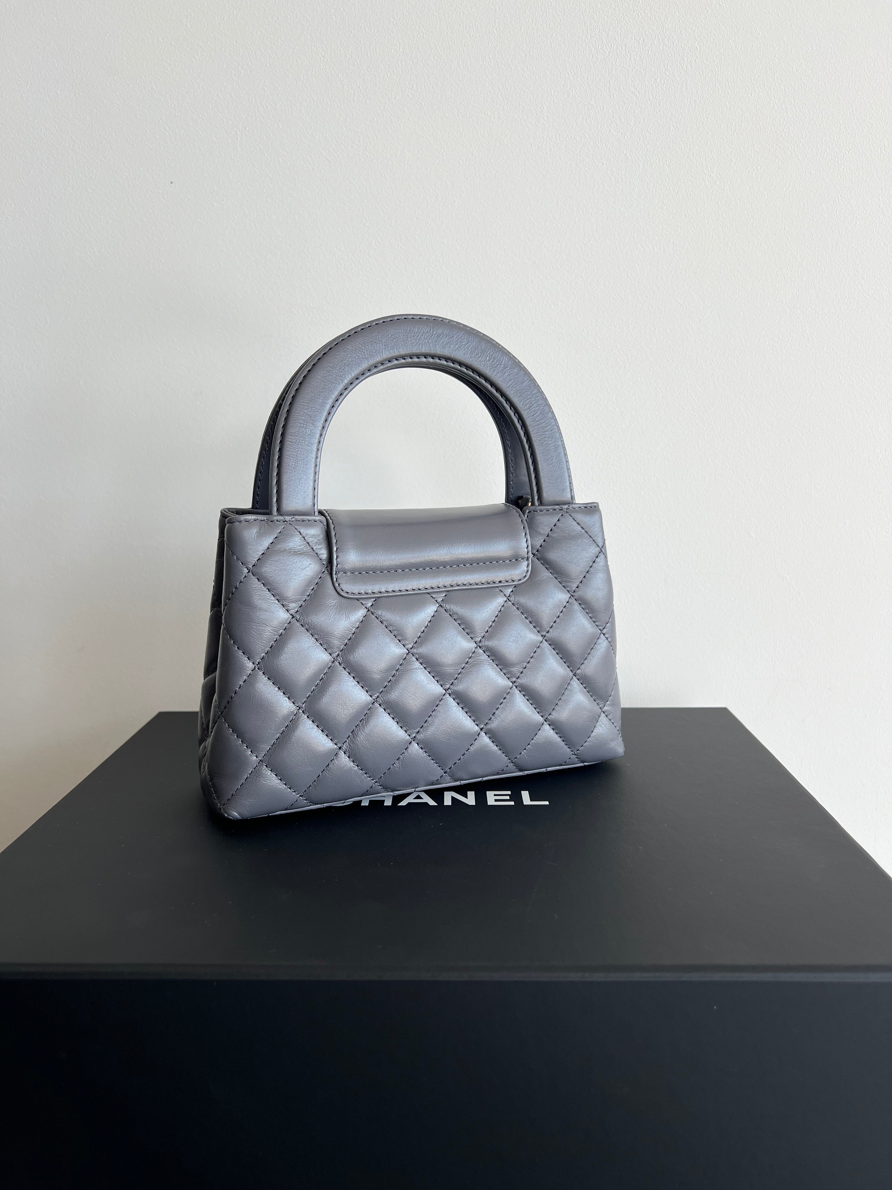 Chanel Kelly Shopping Bag Shiny Aged Calfskin & Gold Hardware Grey (Mini)、mySite、garminoutage.com