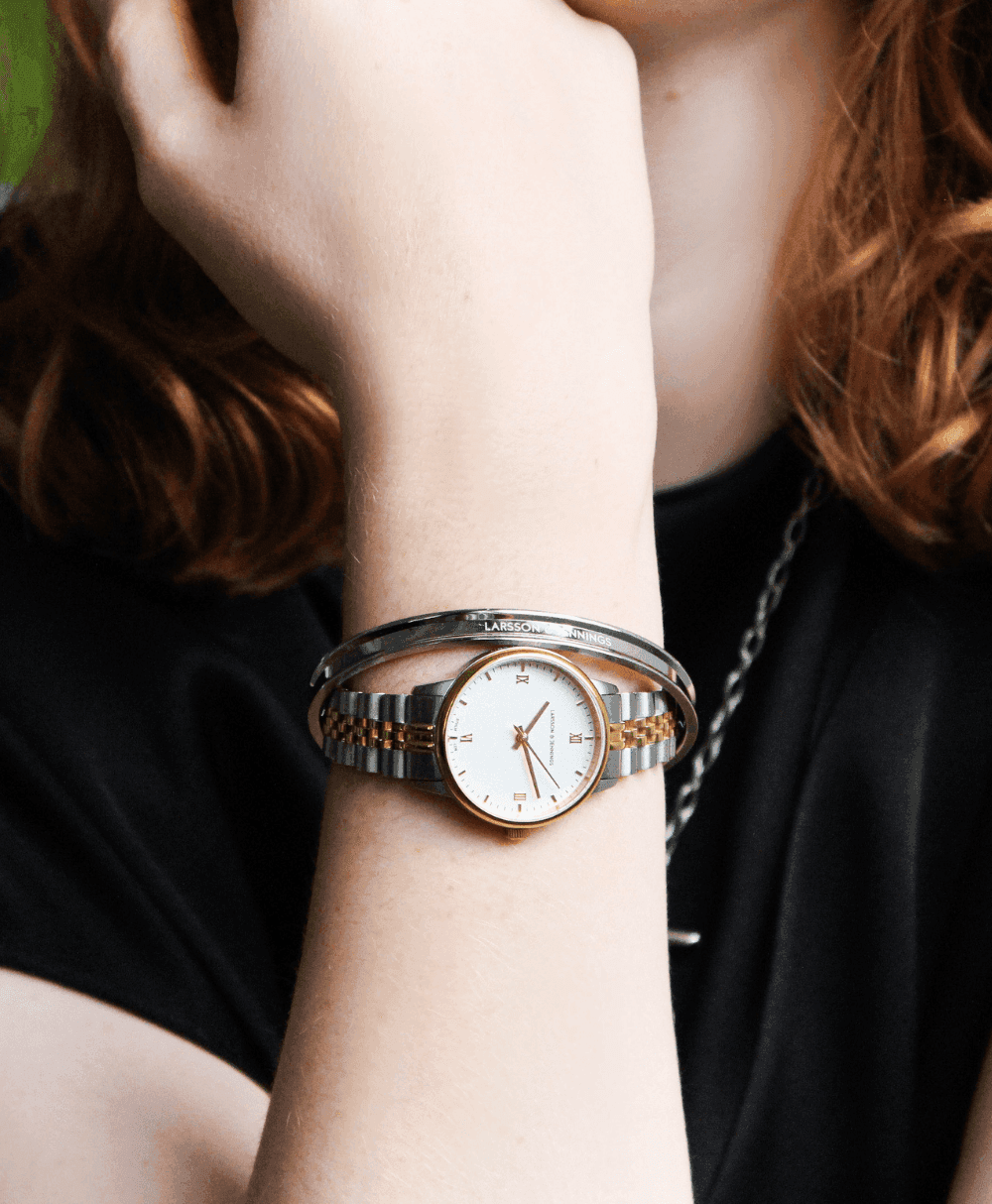  Classic Silver Bangle