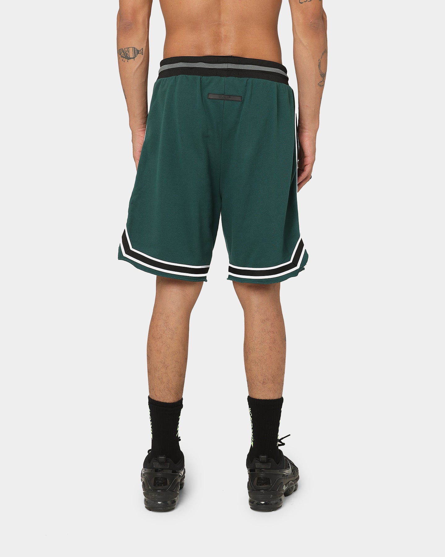 {product_title} - {shop_name}