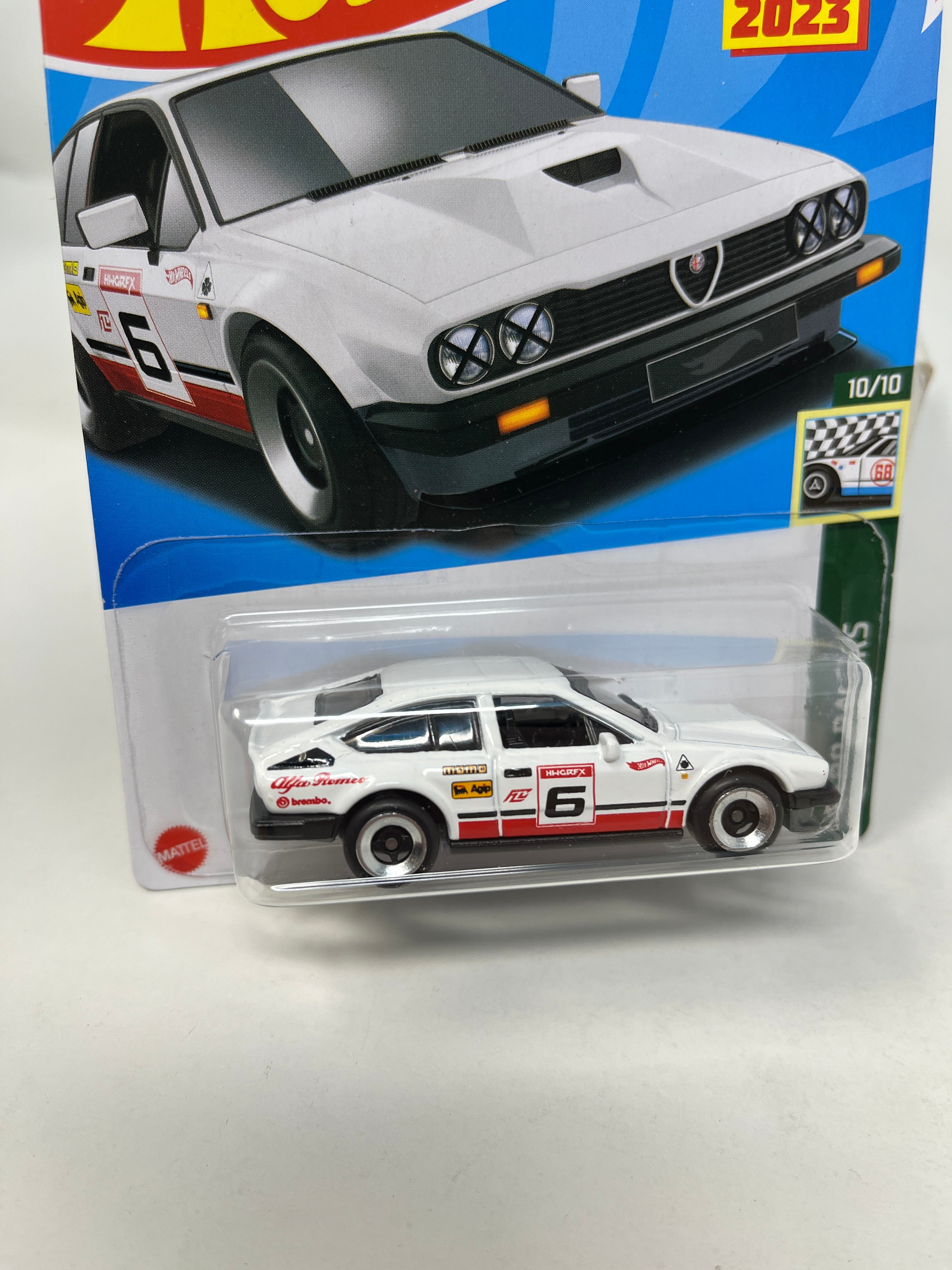 Alfa Romeo GTV6 3.0 #185 * White * 2023 Hot Wheels、mySite、hgirdovlk