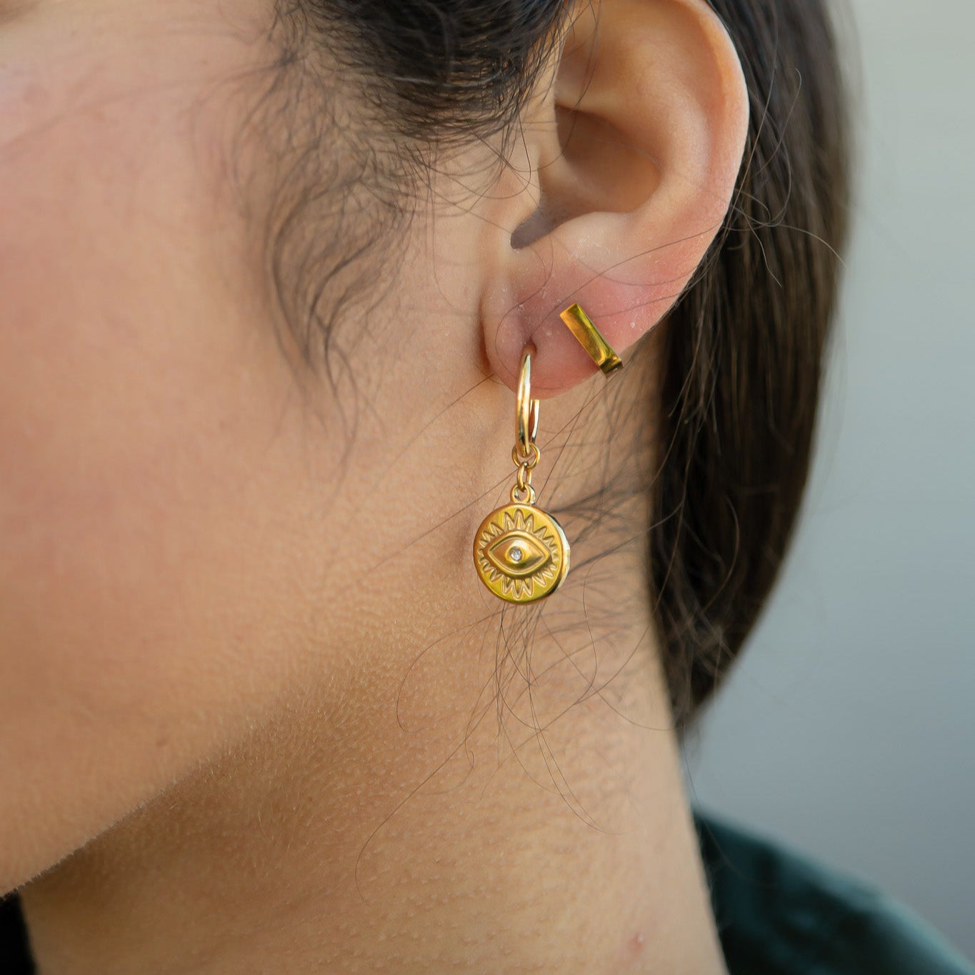 18K Gold PVD Stainless Steel Evil Eye Huggie Charm Earrings / ERJ0052、mySite、dreamappss