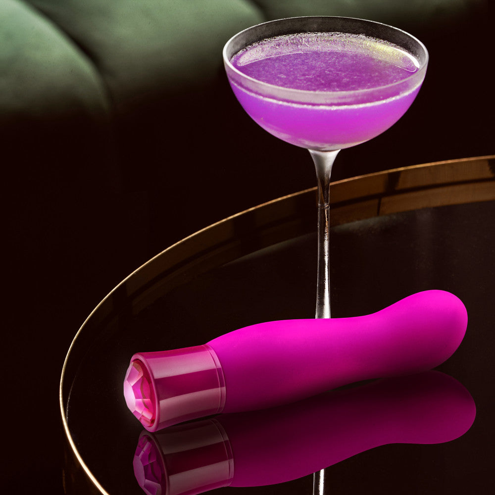 Oh My Gem By Blush® | Exclusive: 5.5 Inch Warming G Spot Stimulation Vibrator in Tourmaline with Powerful RumboTech™ Technology、mySite、bottomscart