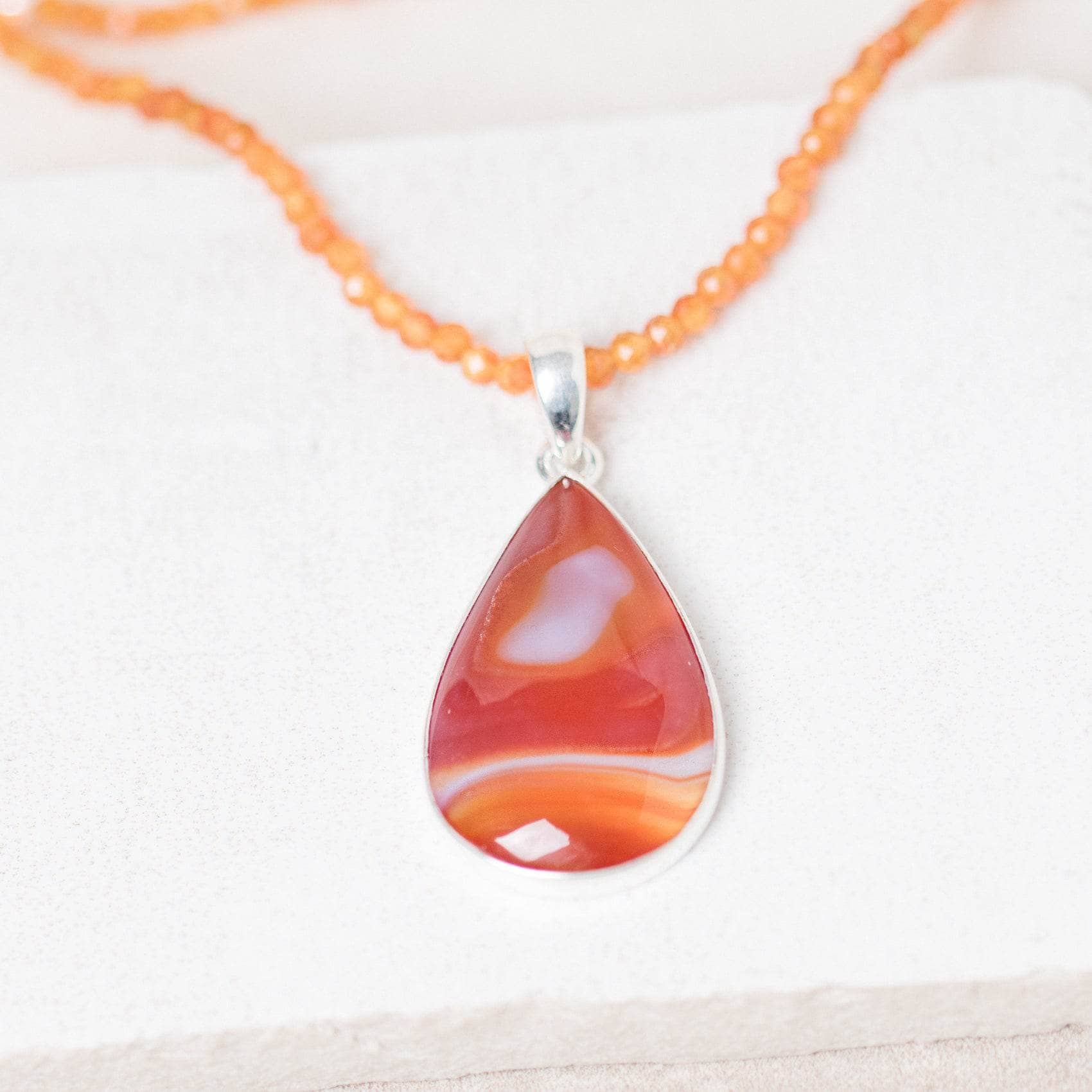 Carnelian Banded Agate Teardrop Pendant Necklace、mySite、hinf8tx79