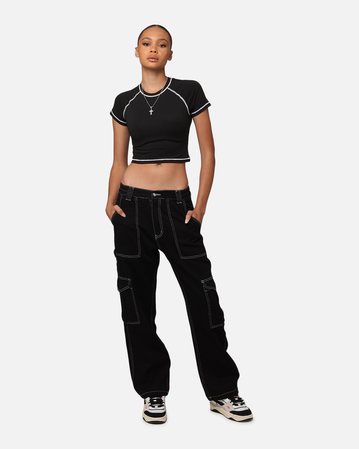 {product_title} - {shop_name}