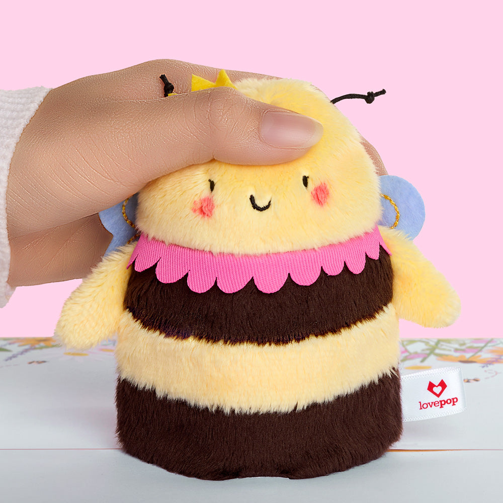 Bee-u-tiful Mom' Queen Bee Mother's Day Plushpop Card and Sentiment Set for Daughter、mySite、solidvoid