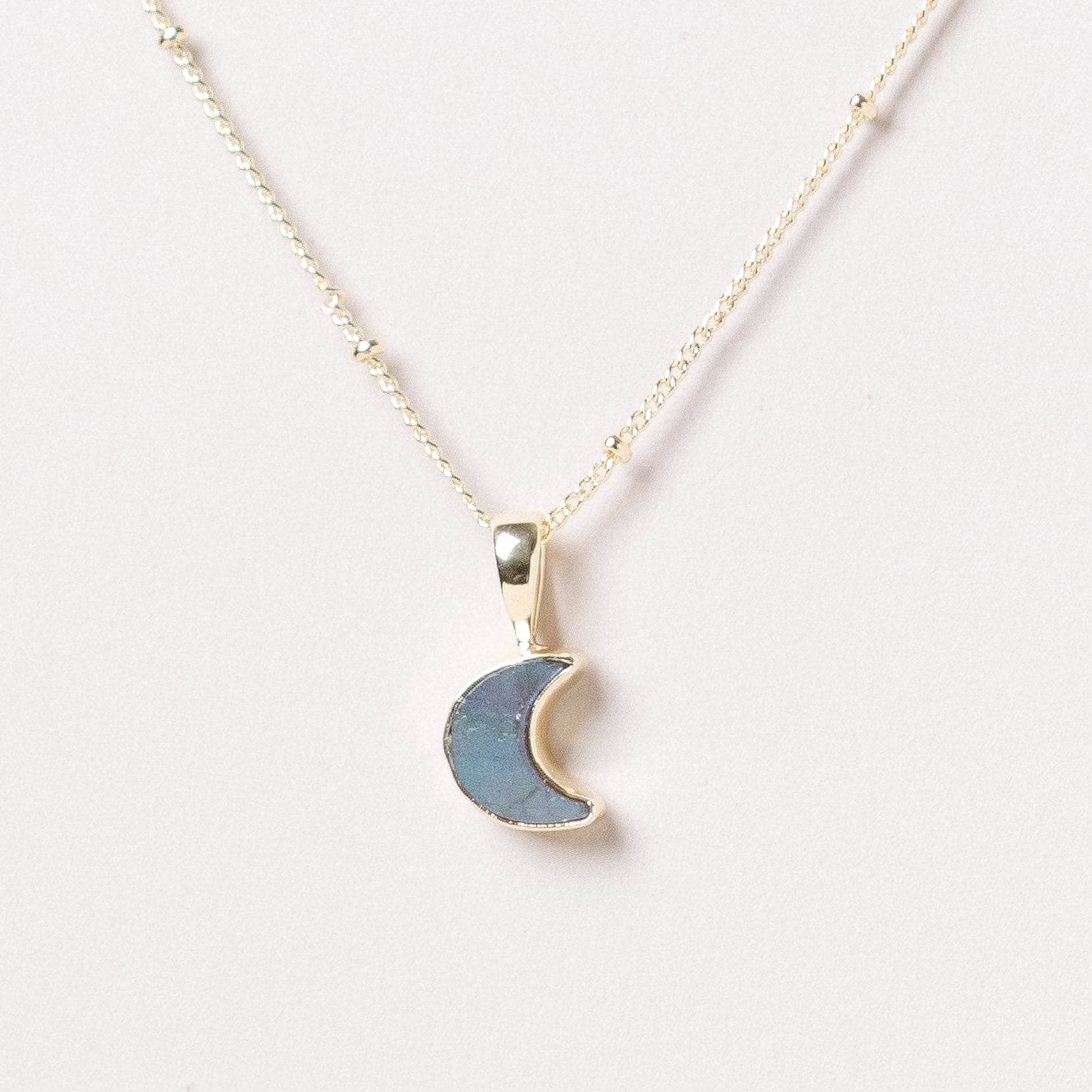 Crescent Moon Raw Gemstone Necklace、mySite、hinf8tx79