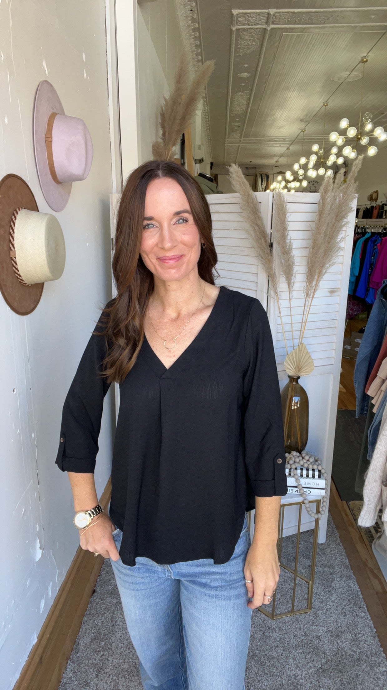 Lisa's Black V Neck Top、mySite、garagedoors4me