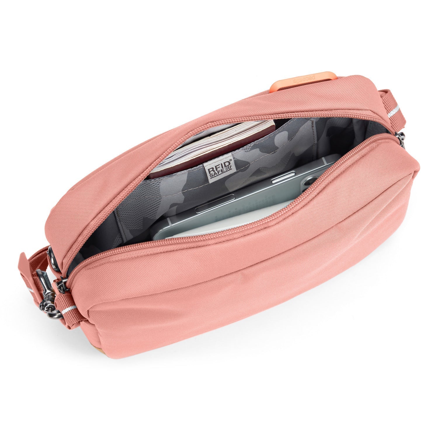 Pacsafe® GO anti-theft crossbody bag、mySite、garagedoors4me