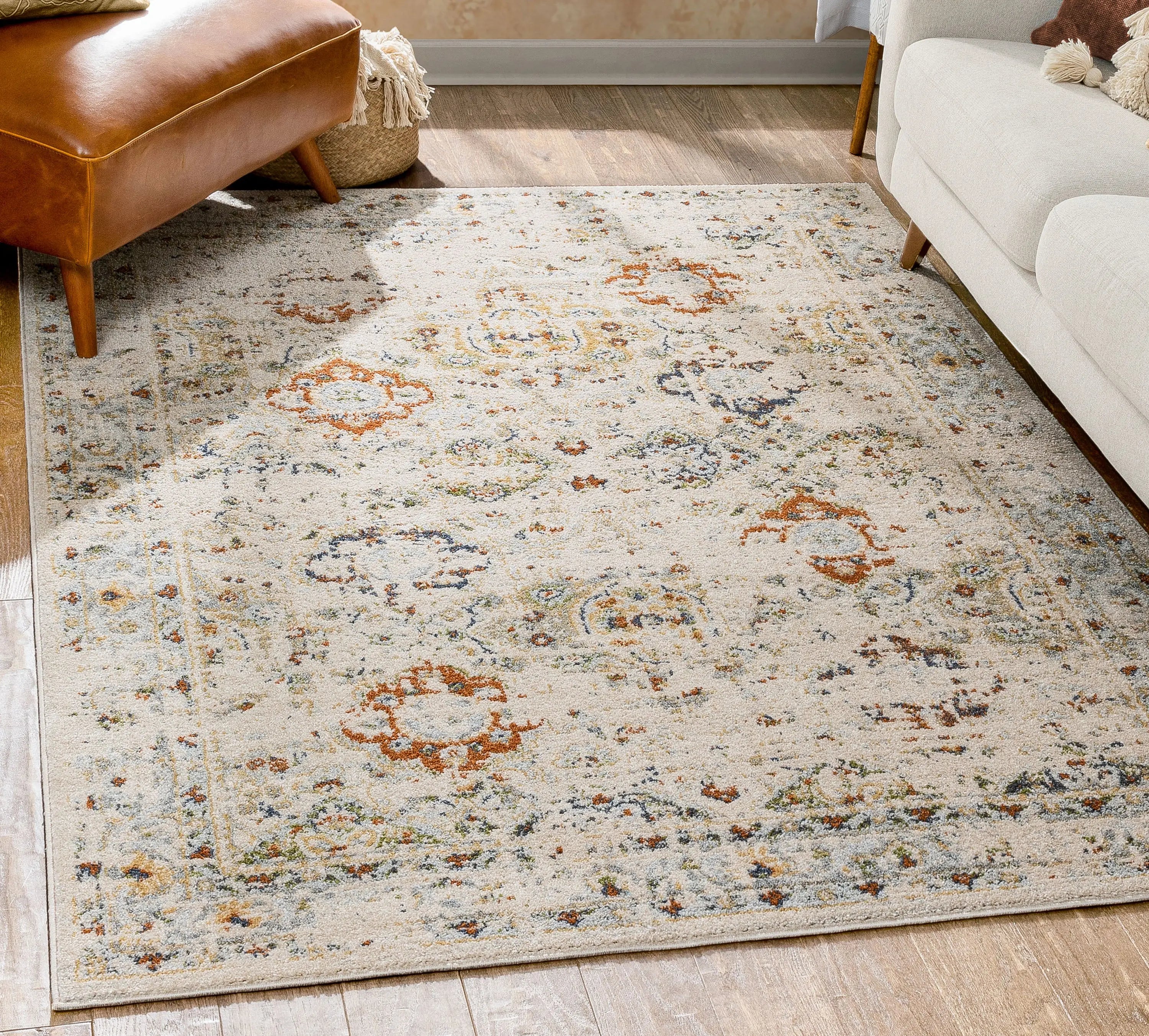 Kian Cream Vintage Panel Distressed Rug、mySite、gigharbornorthrealestate