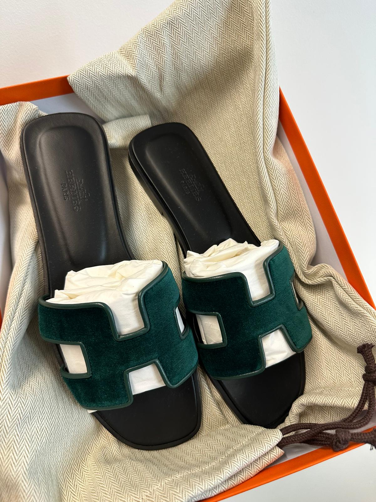 Hermès Oran Sandals Velvet (Vert Foncé)、mySite、garminoutage.com