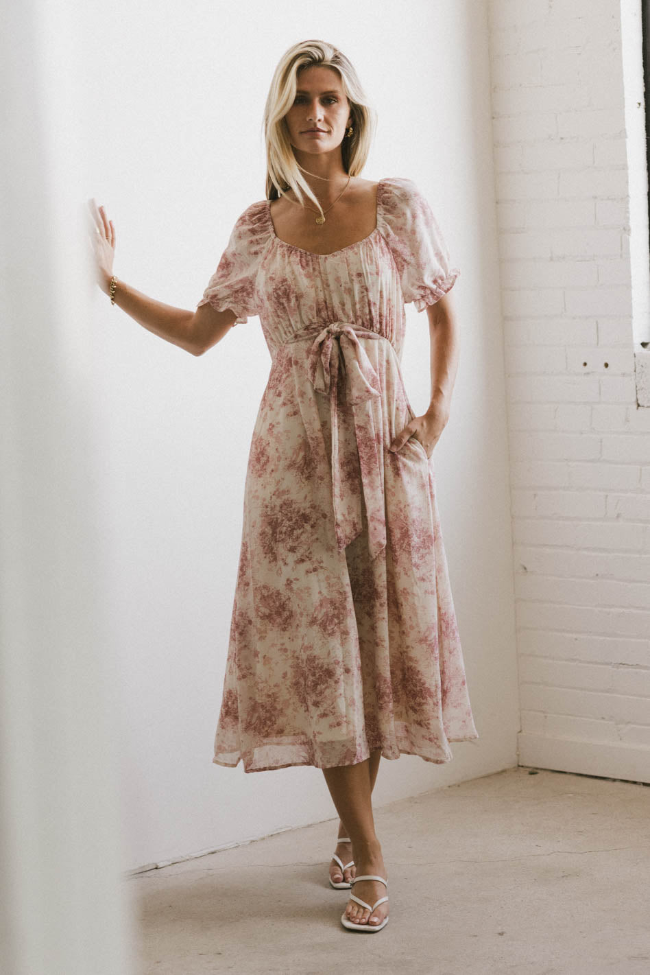 {product_title} - {shop_name}