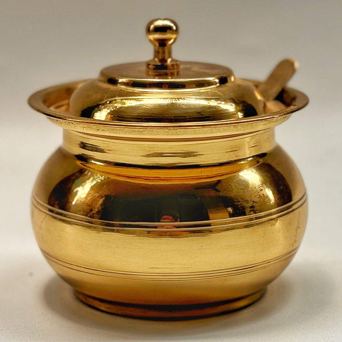 Brass Ghee Pot with Spoon | Glossy | 4 inches、mySite、camillekostekn