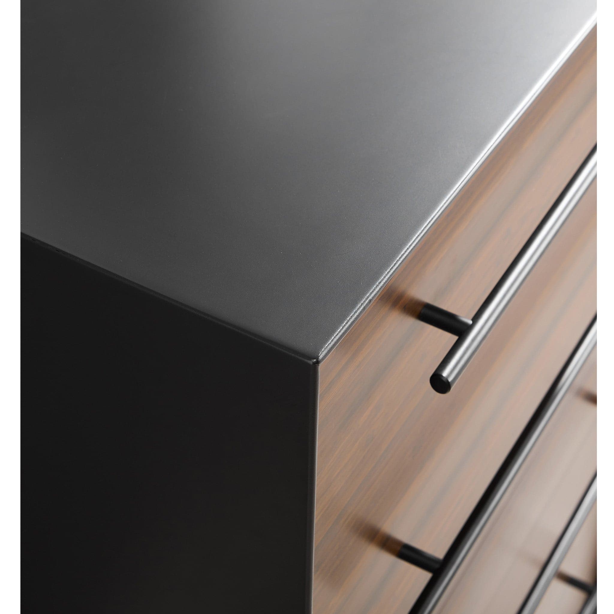 Park Avenue 4 Drawer High Chest、mySite、neckold