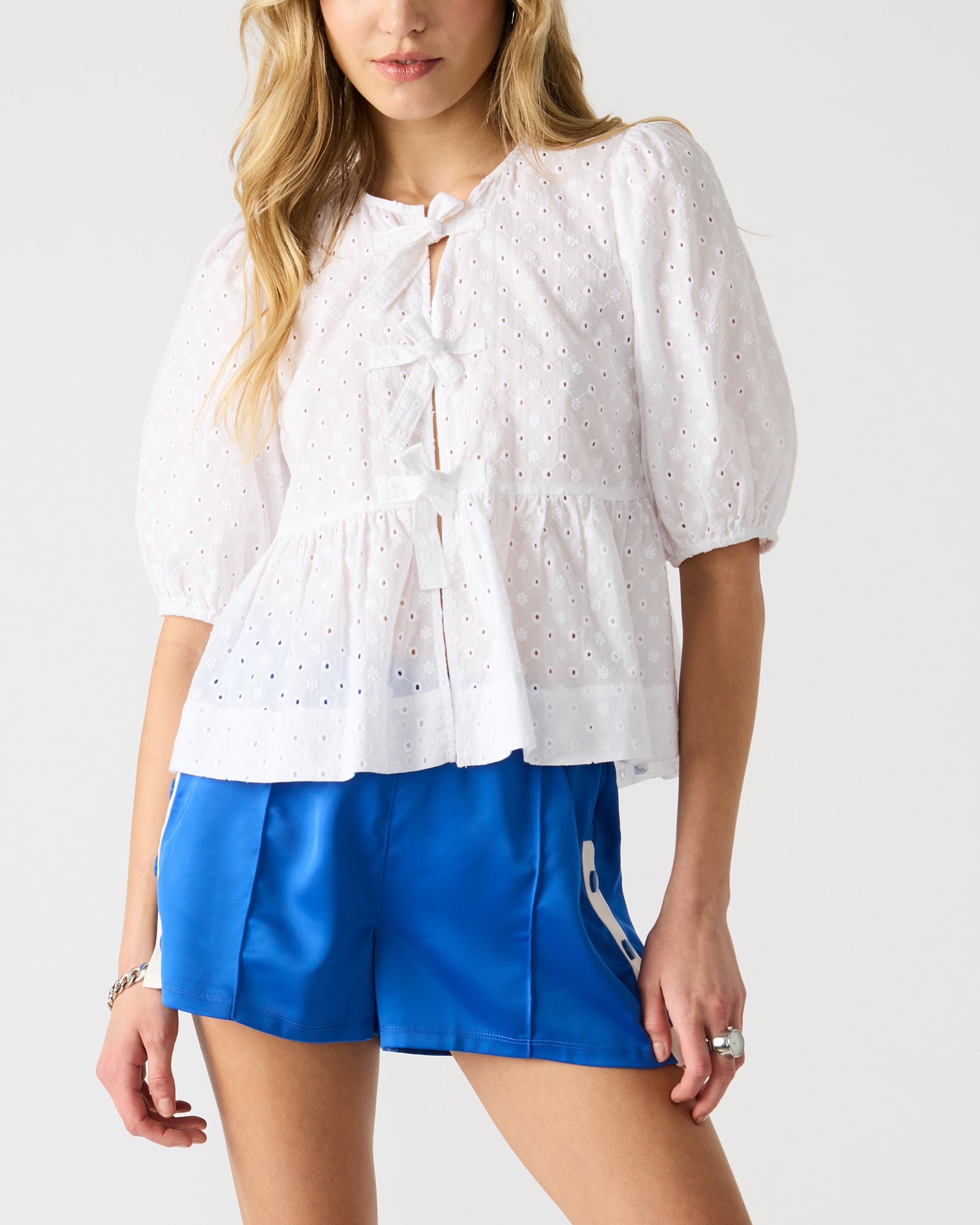 PAULA TOP WHITE、mySite、gtrtttuynbv