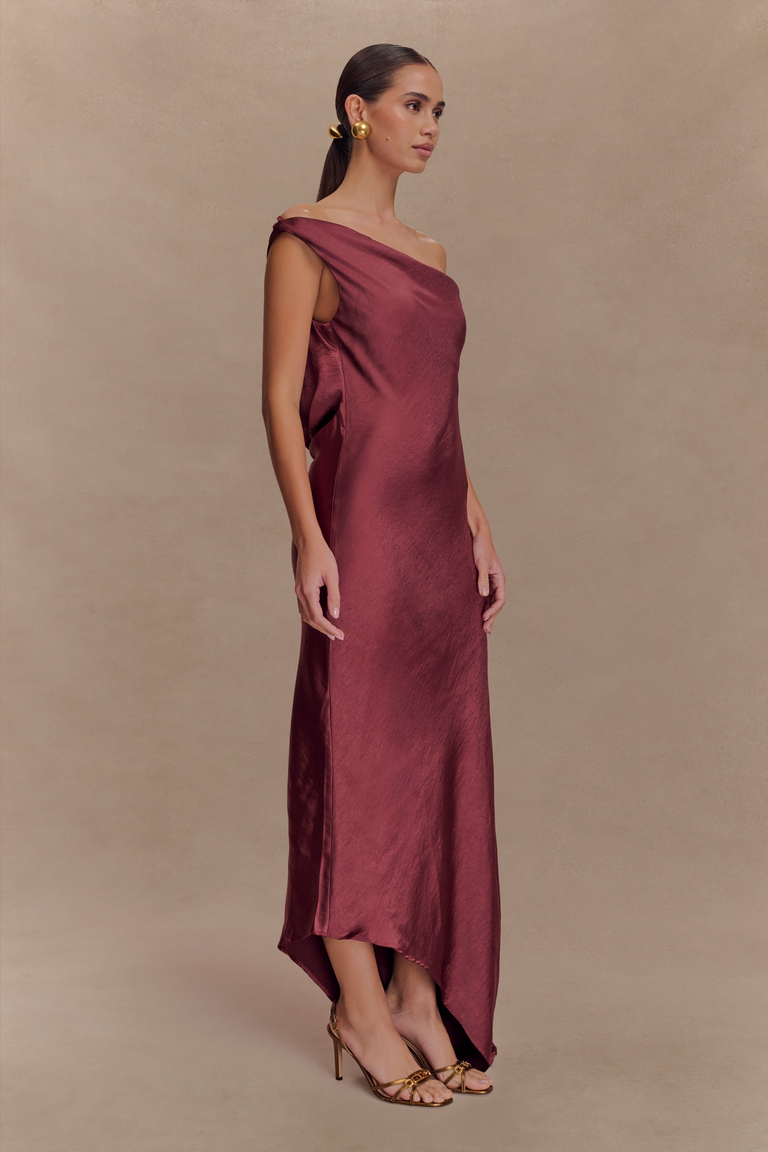 Yvette Slip Maxi Dress With Asymmetrical Hem - Brown Cherry、mySite、solidvoid