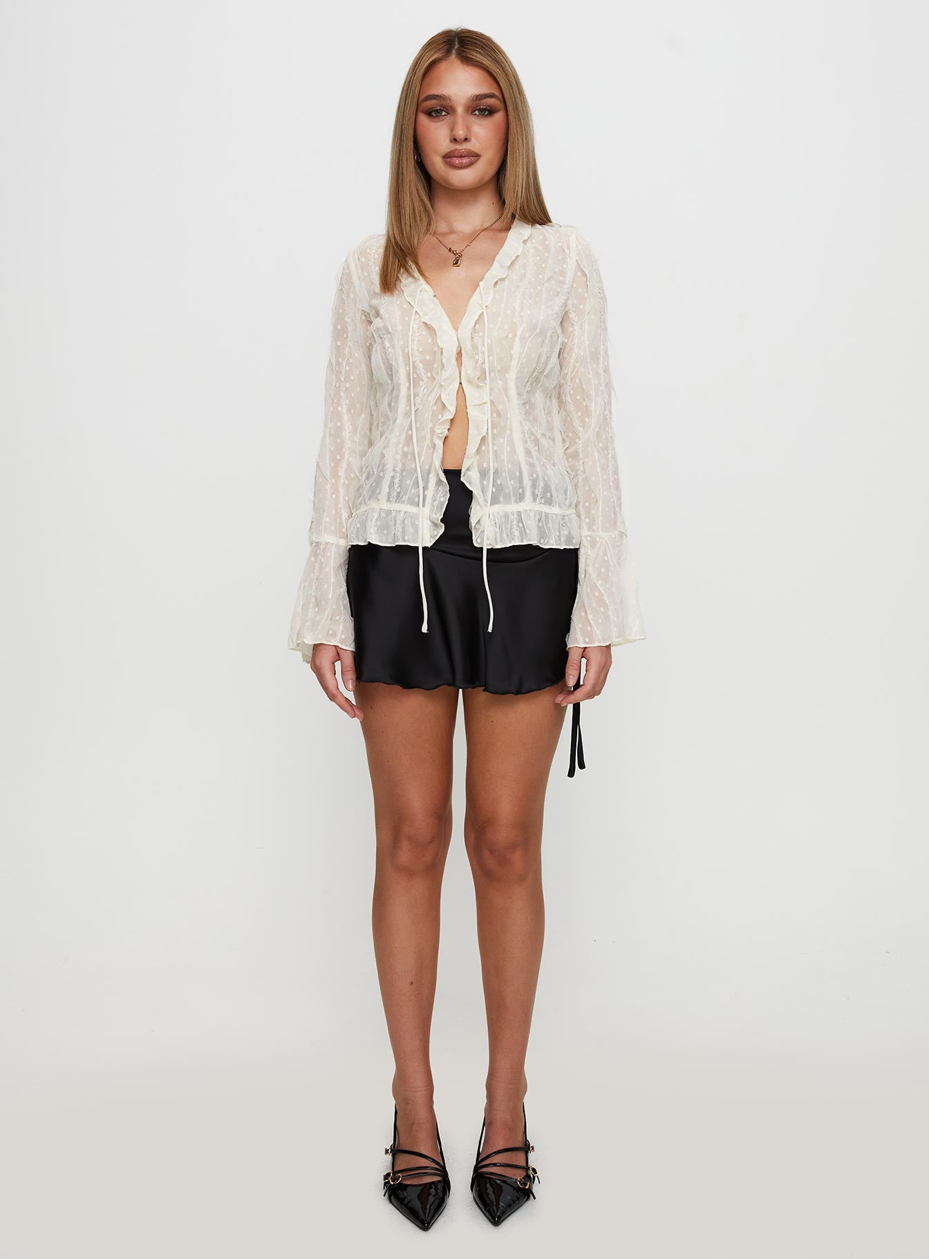 Sainz Frill Long Sleeve Top Cream、mySite、solidvoid