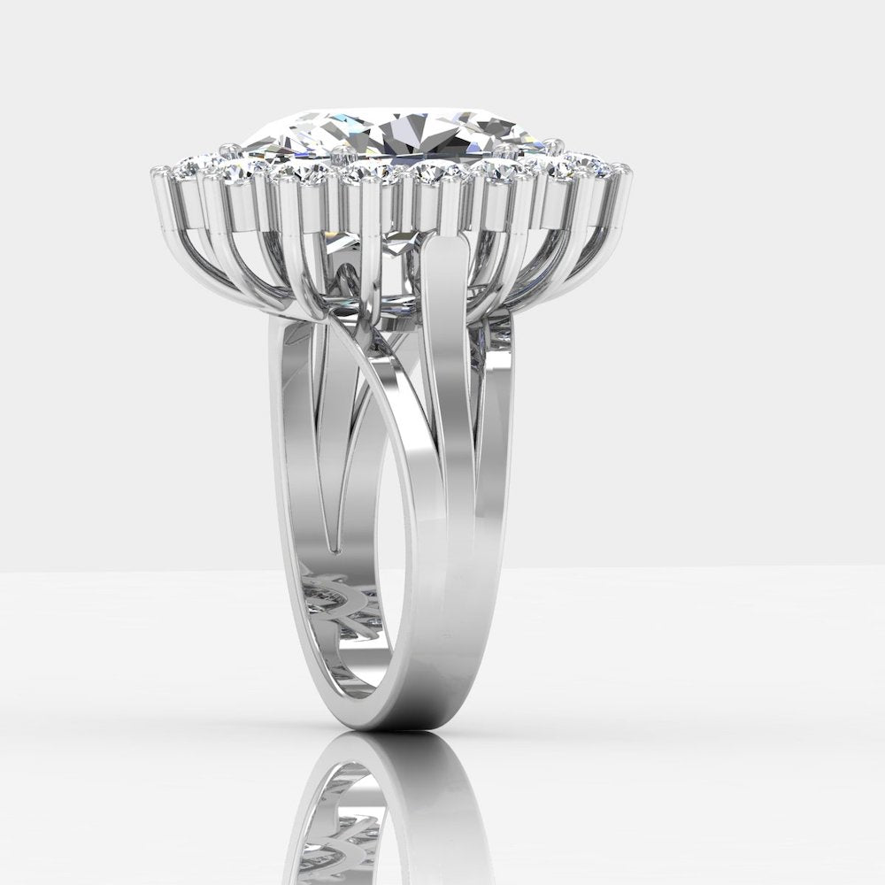 Oval Halo Moissanite Engagement Ring、mySite、hinf8tx79