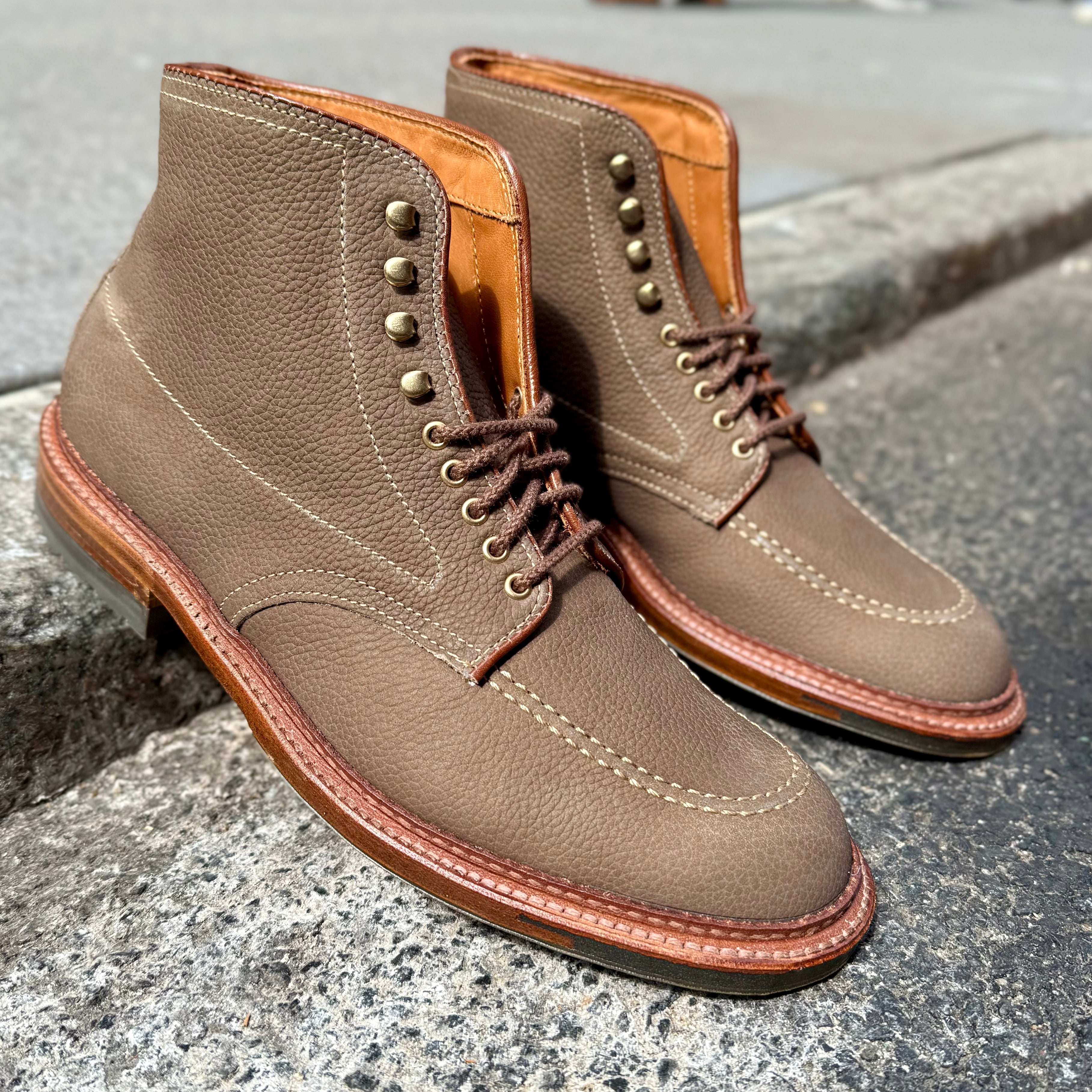  D3918HC - Clay Nubuck Indy Boot、mySite、preschool7hills