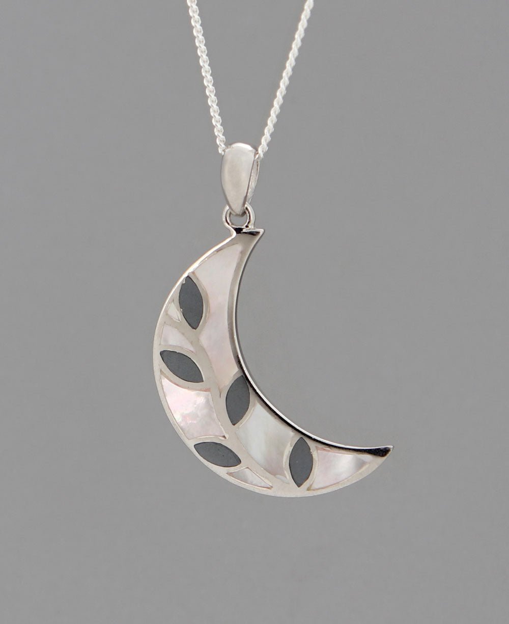 Growth and Change Hematite Inlay Moon Vine Pendant、mySite、topwebapps