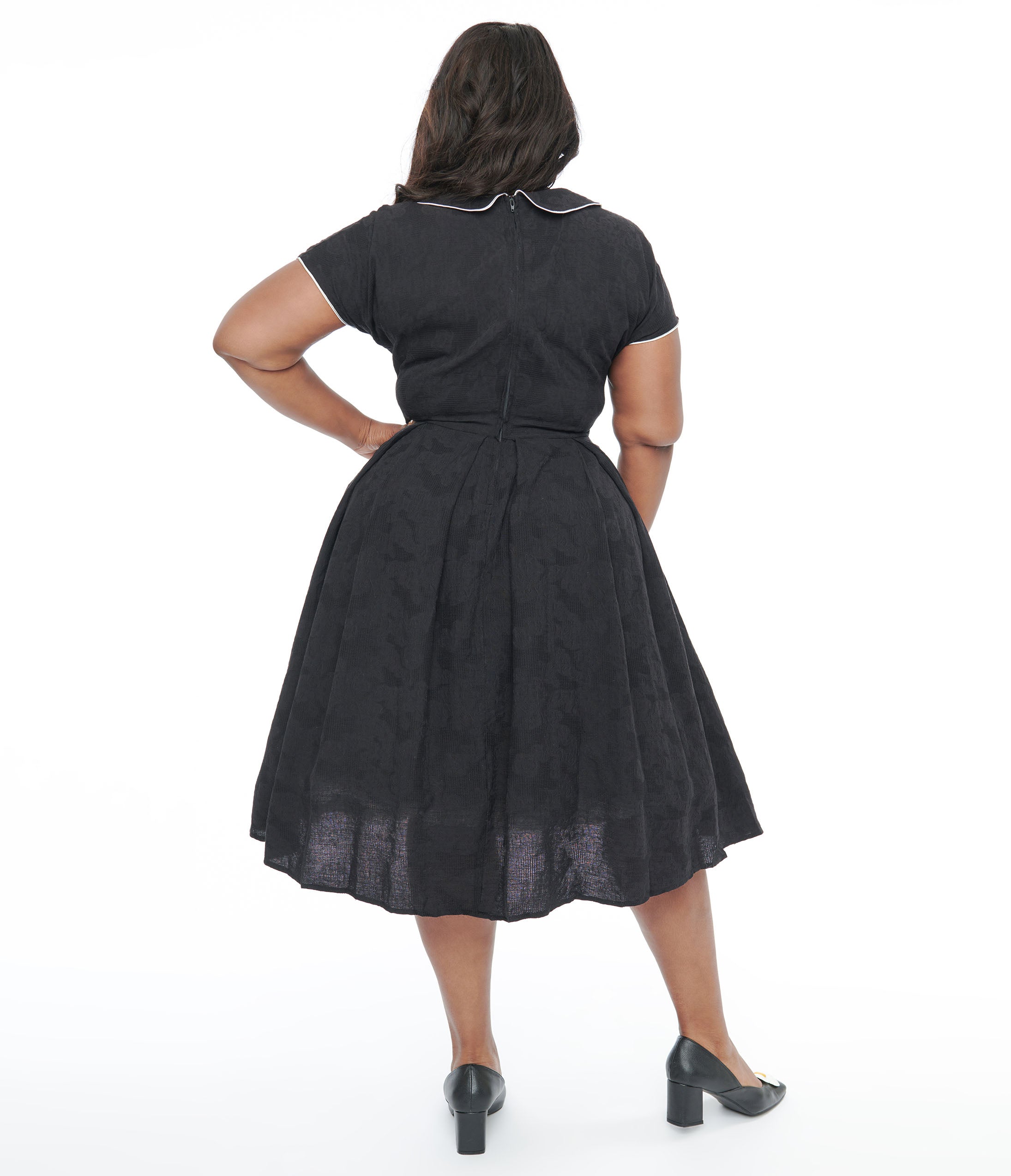 {product_title} - {shop_name}