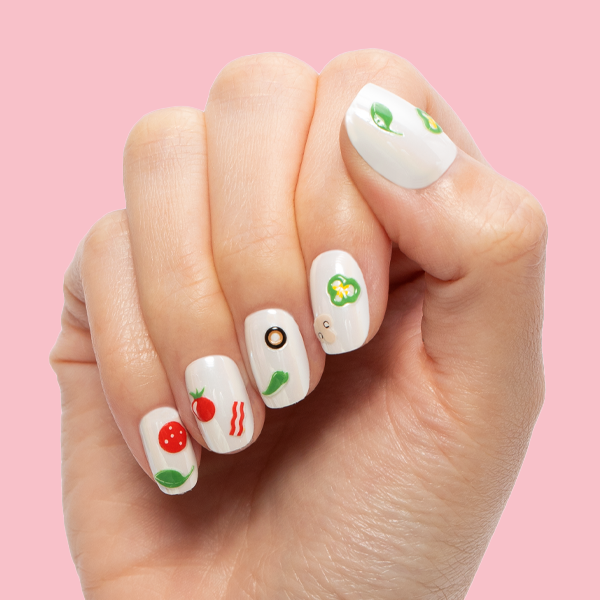 White Chrome - Press-On | Extra Short | Squoval、mySite、solidvoid