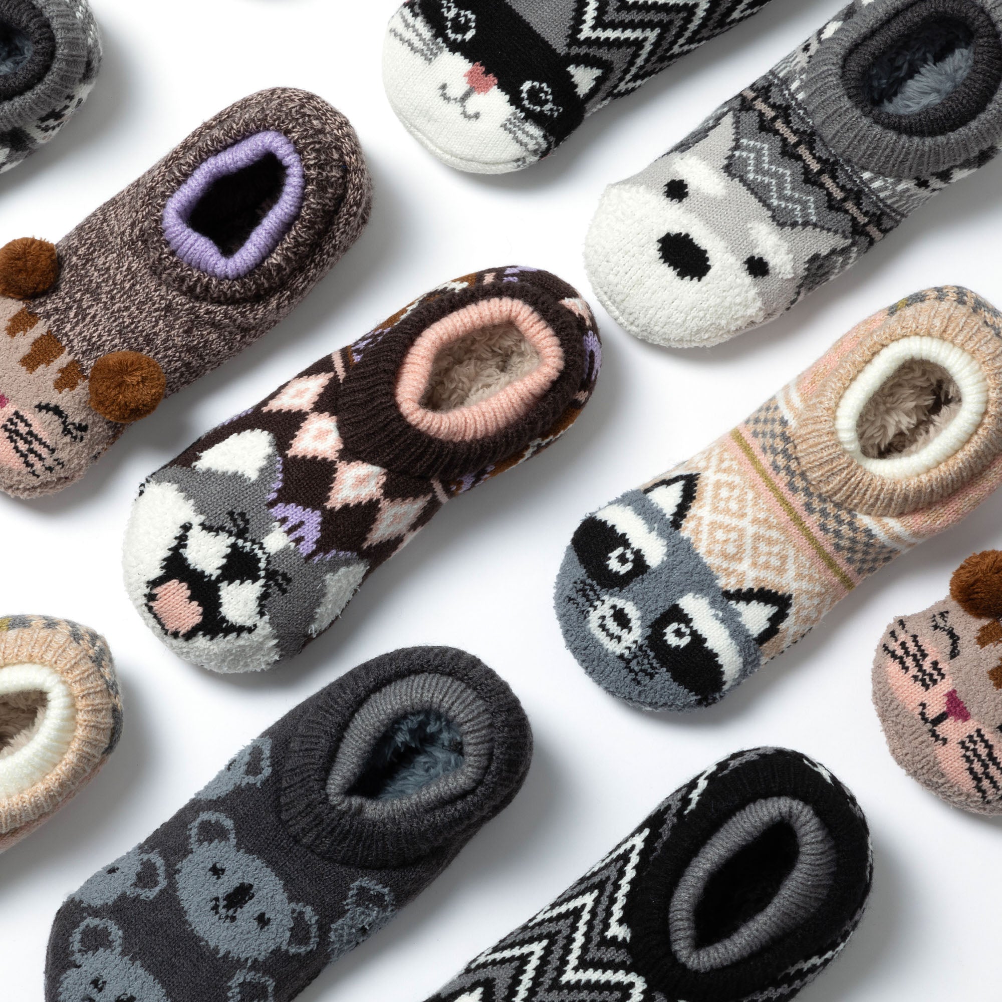 Charming Critter Cuffed Slipper Socks、mySite、camillekostekn