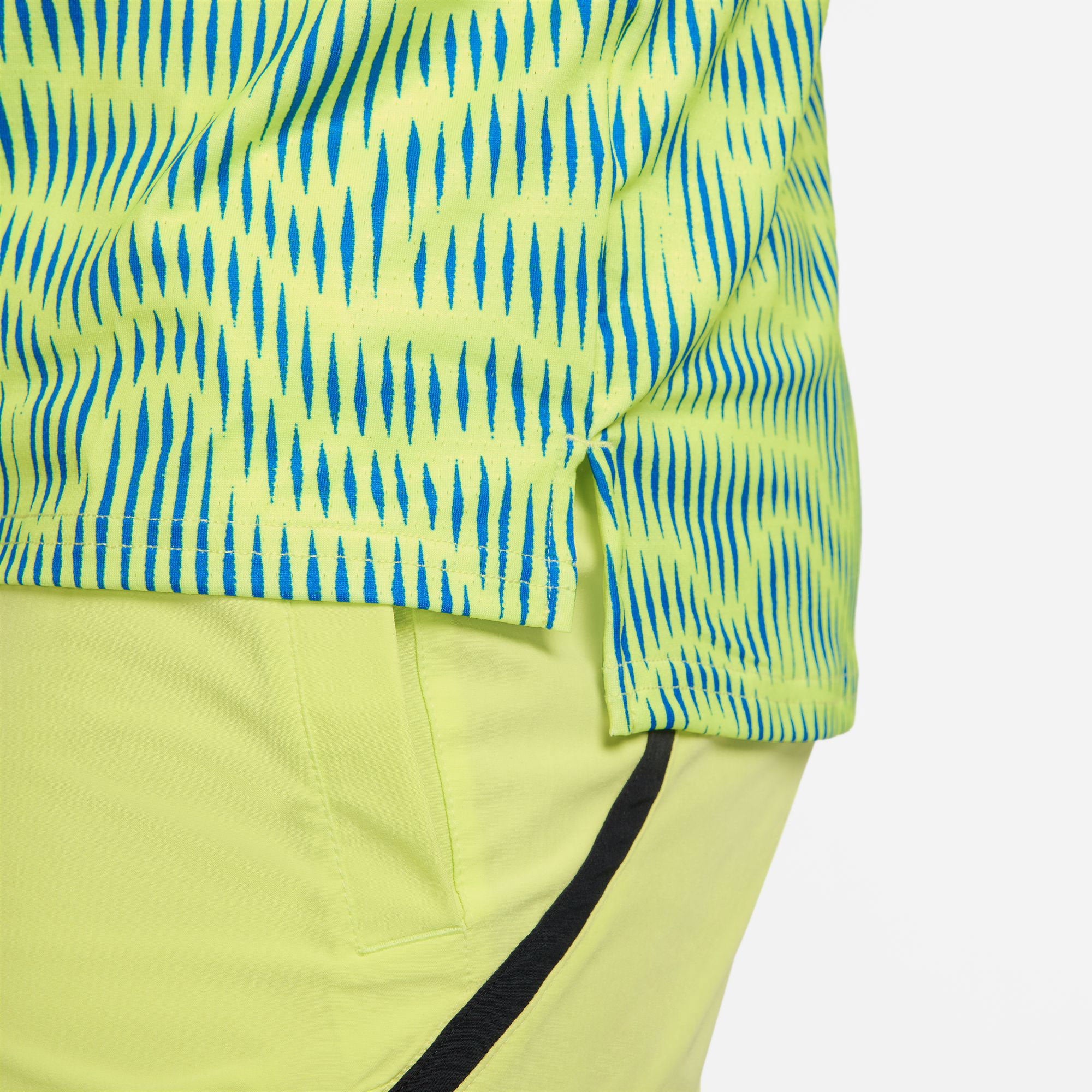 NikeCourt Advantage Men's Dri-FIT Printed Tennis Shirt、mySite、neckold