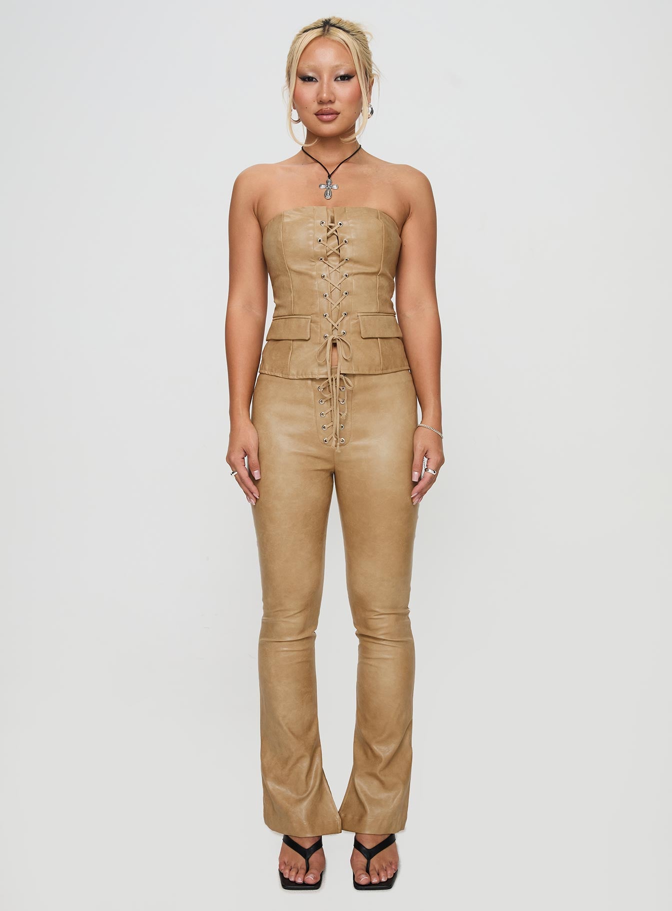 Anaheim Strapless Top Beige、mySite、solidvoid