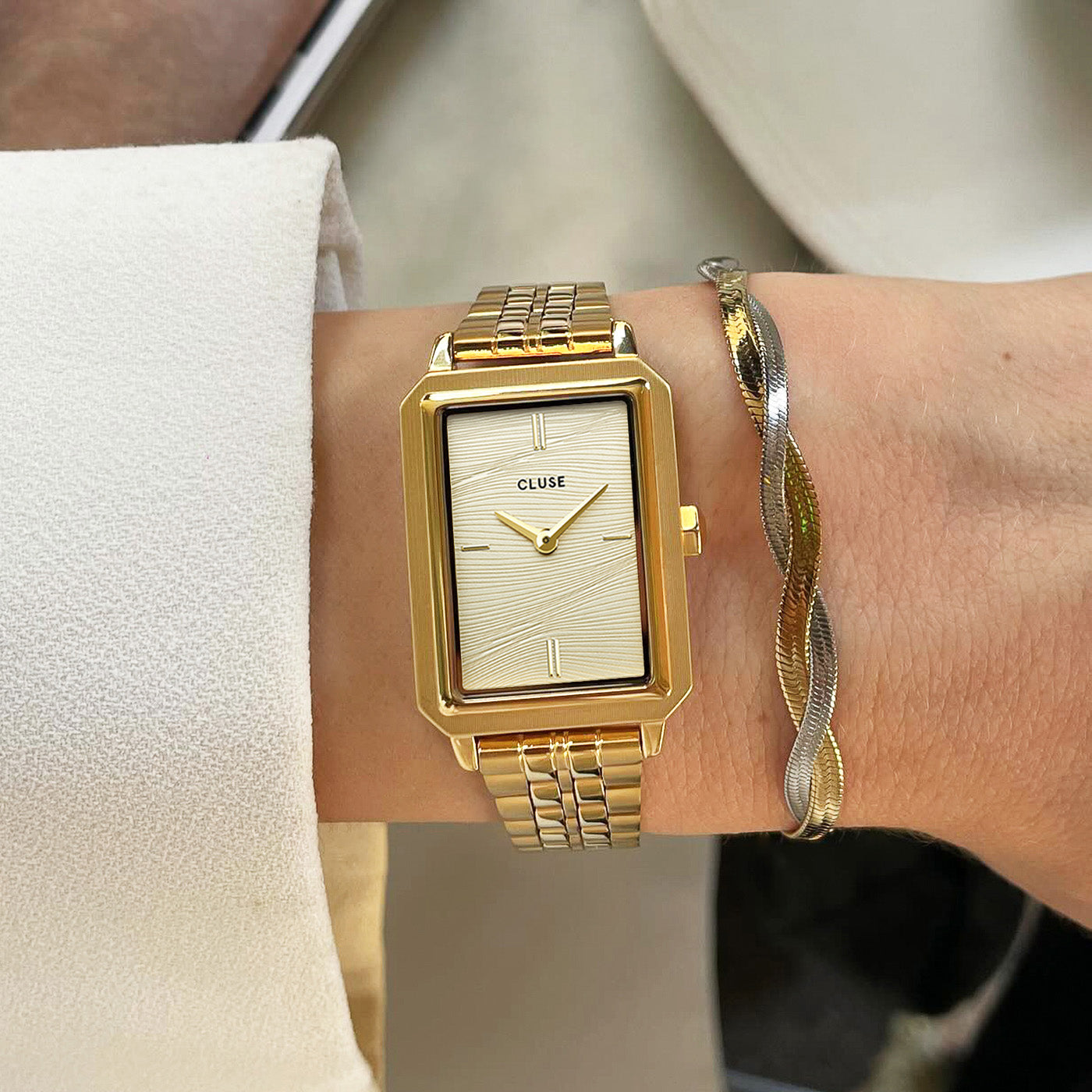 Fluette Watch Steel, Sand Texture Full Gold Colour、mySite、botmansion