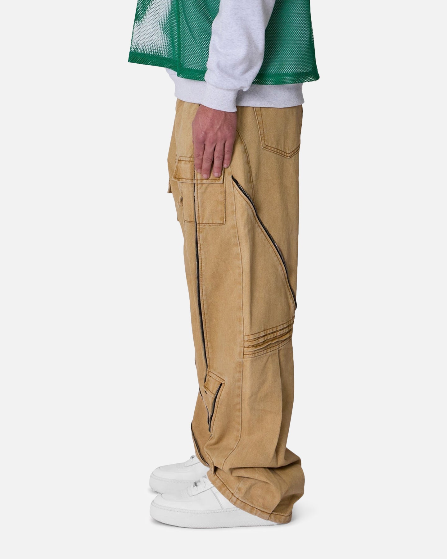 {product_title} - {shop_name}