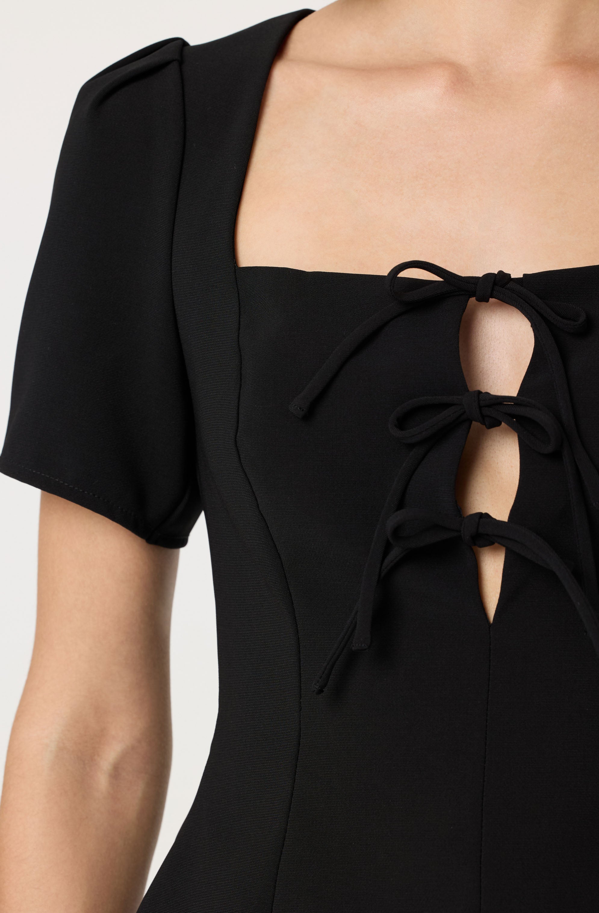 Torie Tie-Front Top、mySite、solidvoid