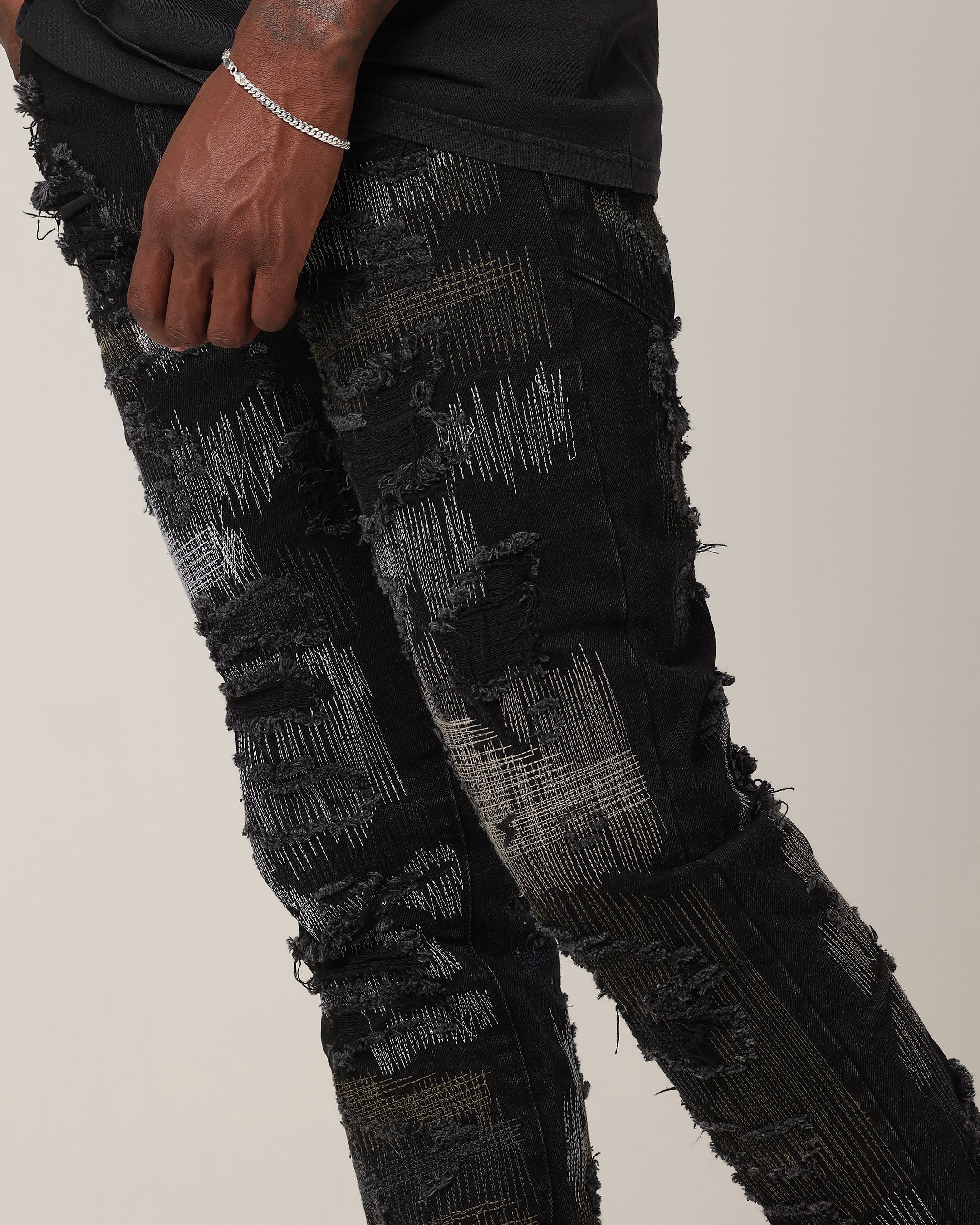 {product_title} - {shop_name}